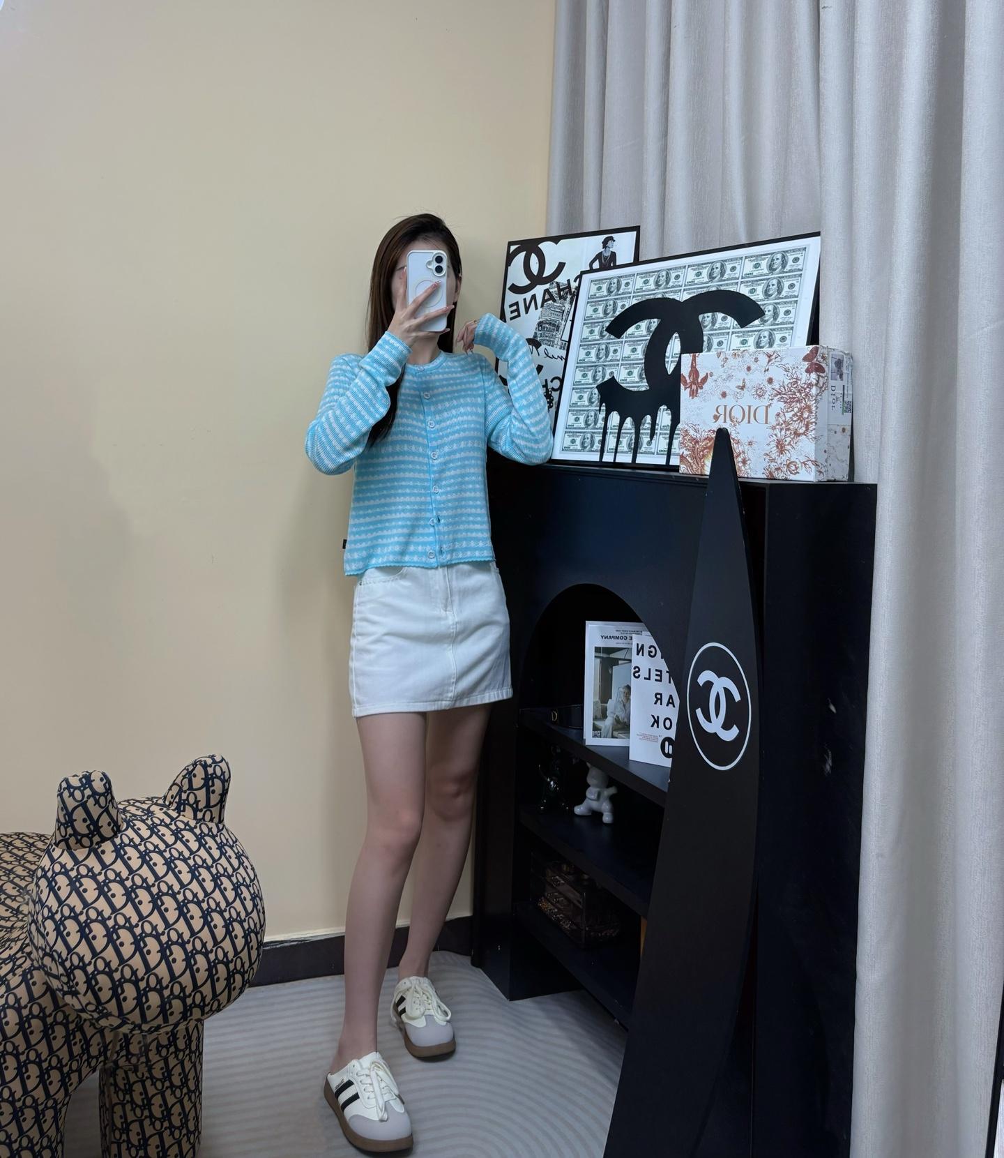 76a844ea57911d42cf1dbab18c7a31b8.jpg