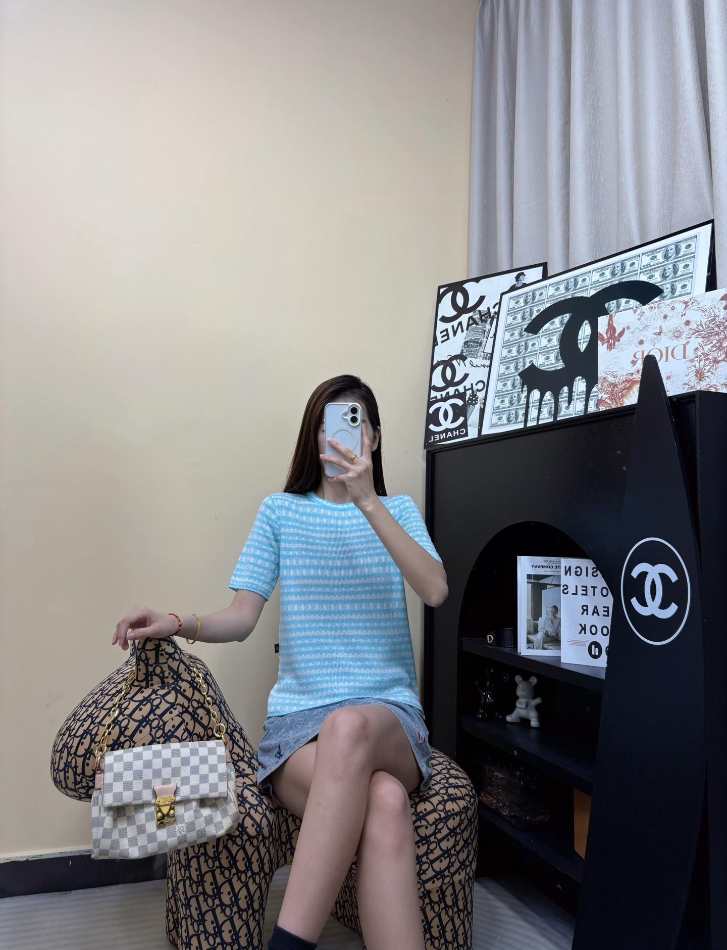 7fae86b34d0b4eae43149e21ed3141d7.jpg