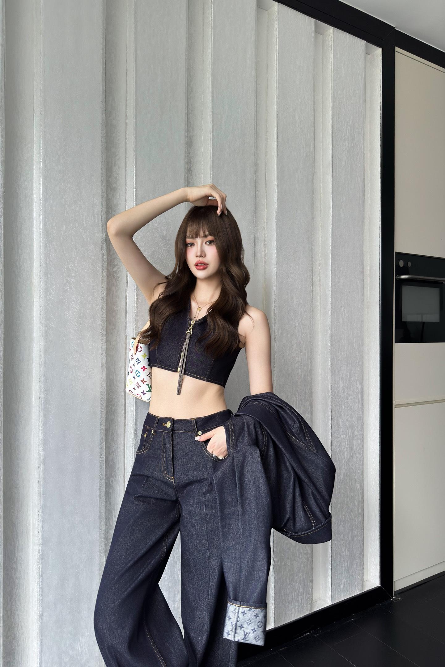 891d8ef91bf6064bb0c36d37ba23b60f.jpg