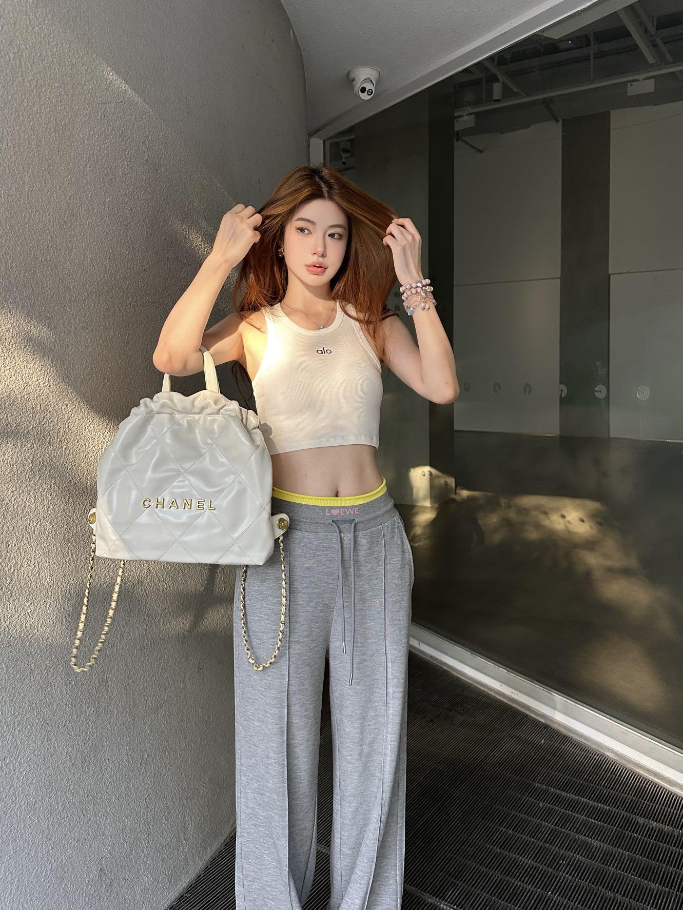 9fbfa885bd0f569d522013de03688428.jpg