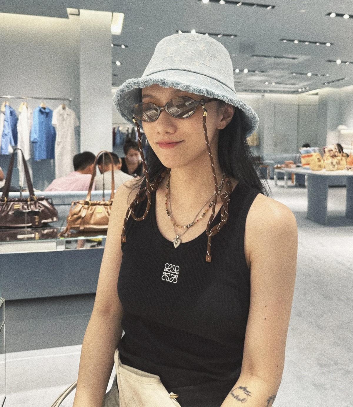 a09dafd02b0e4af0fcc7b50f8d643ee1.jpg