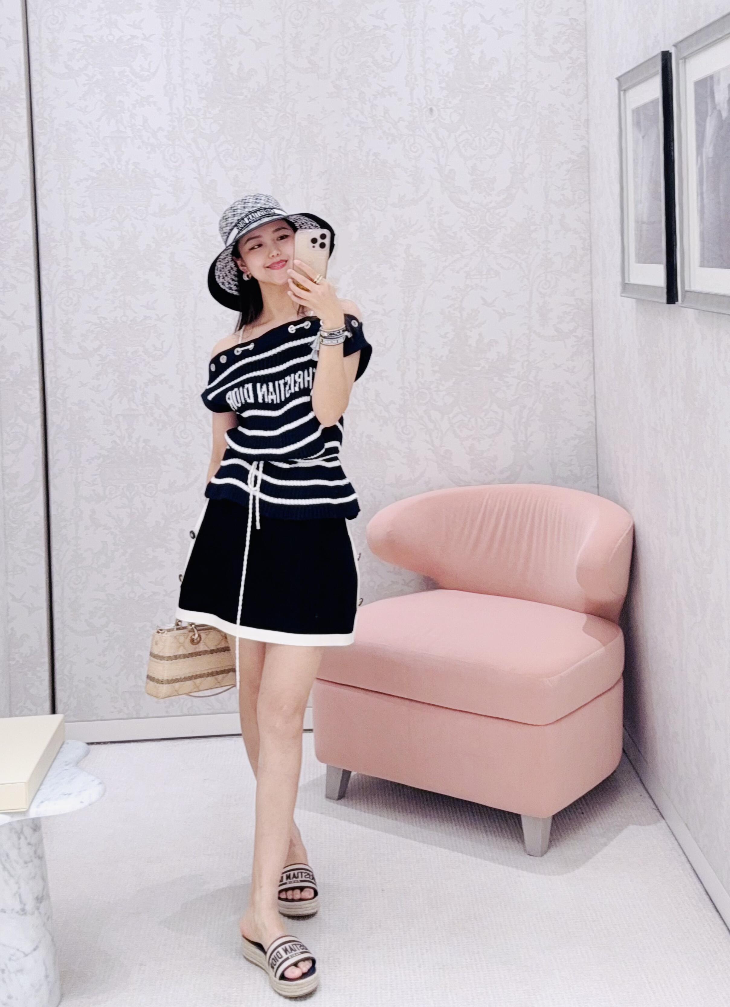 a9cf31198f8dbbcc12b17396d55755e8.jpg