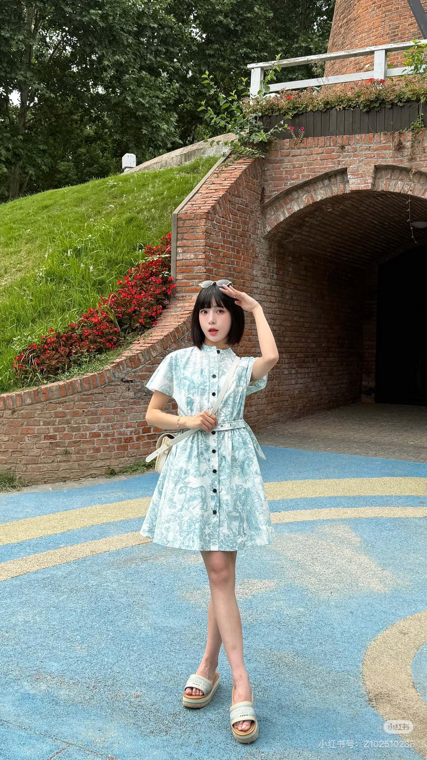 b0695742b09f4f82a83cf2681c953b9a.jpg