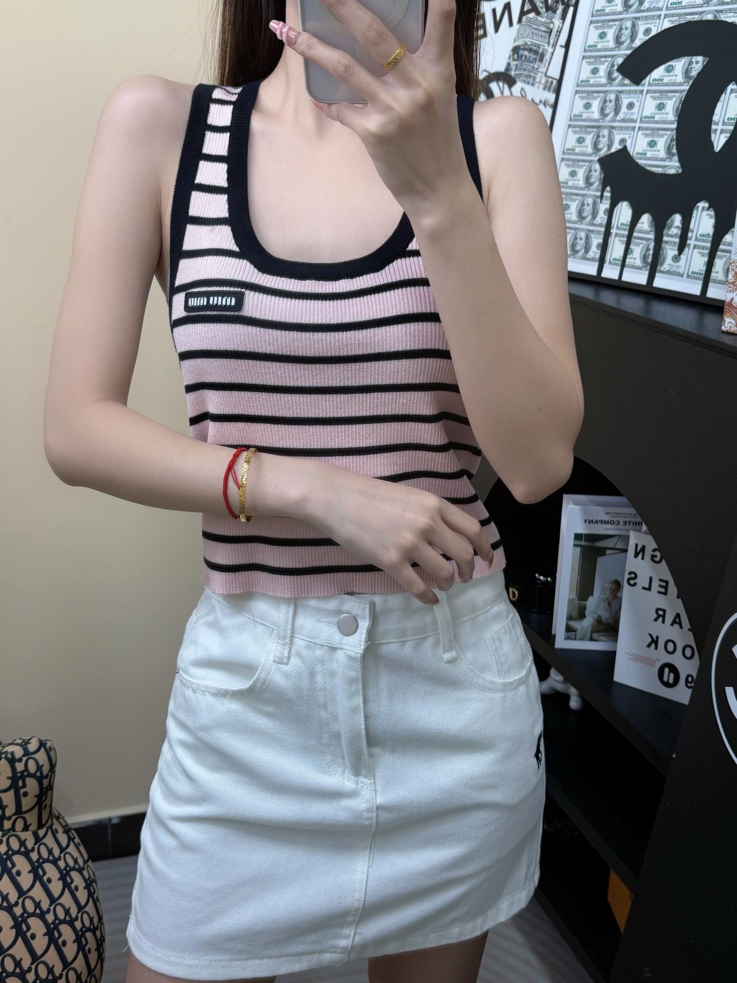 bccf1129d8e17fc0ae9989dc2737871b.jpg