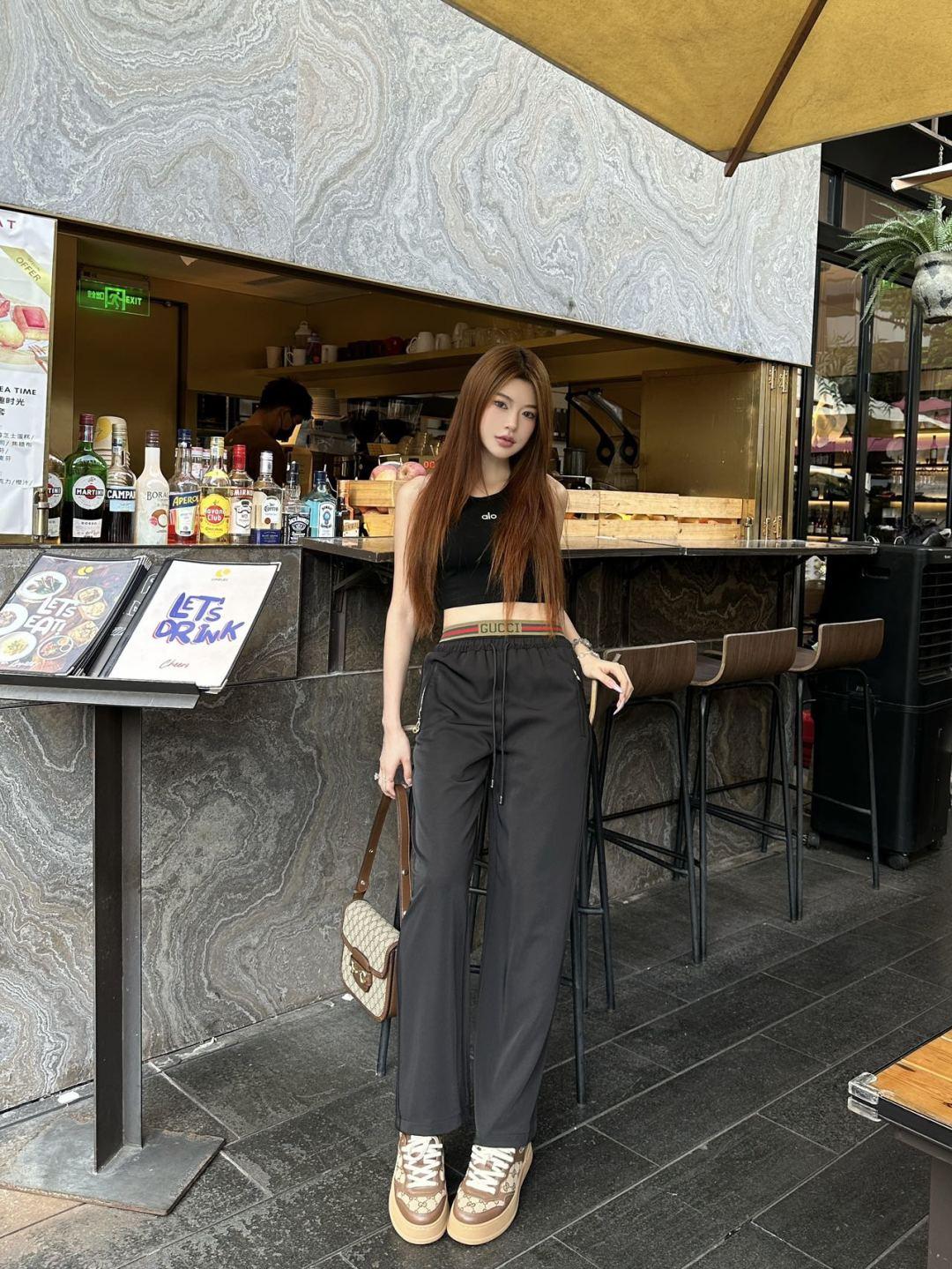 be1ffe48bfdbbae2898d187ffaddd68d.jpg