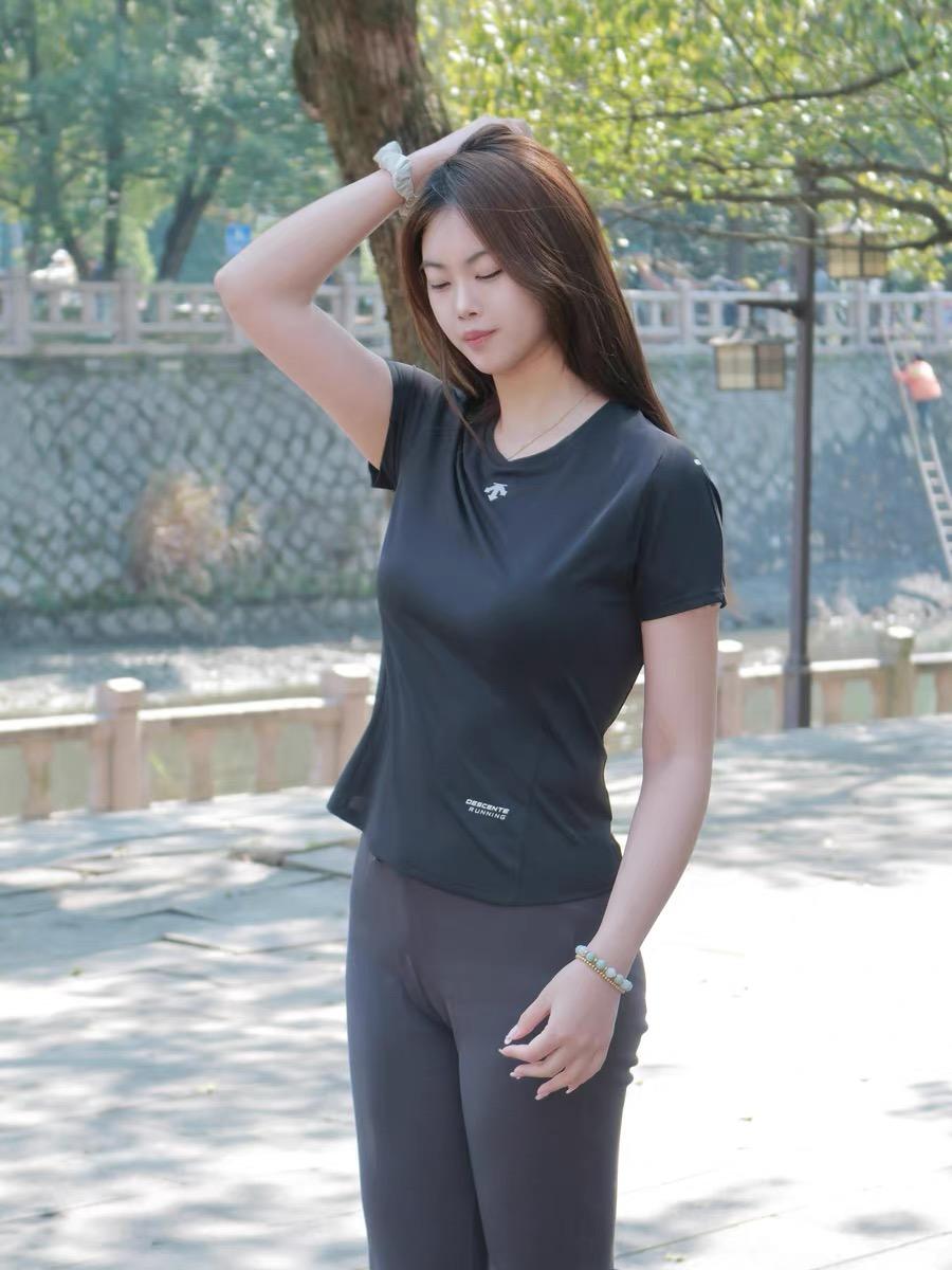 fbce3285a5df663e837cb44542b29a12.jpg