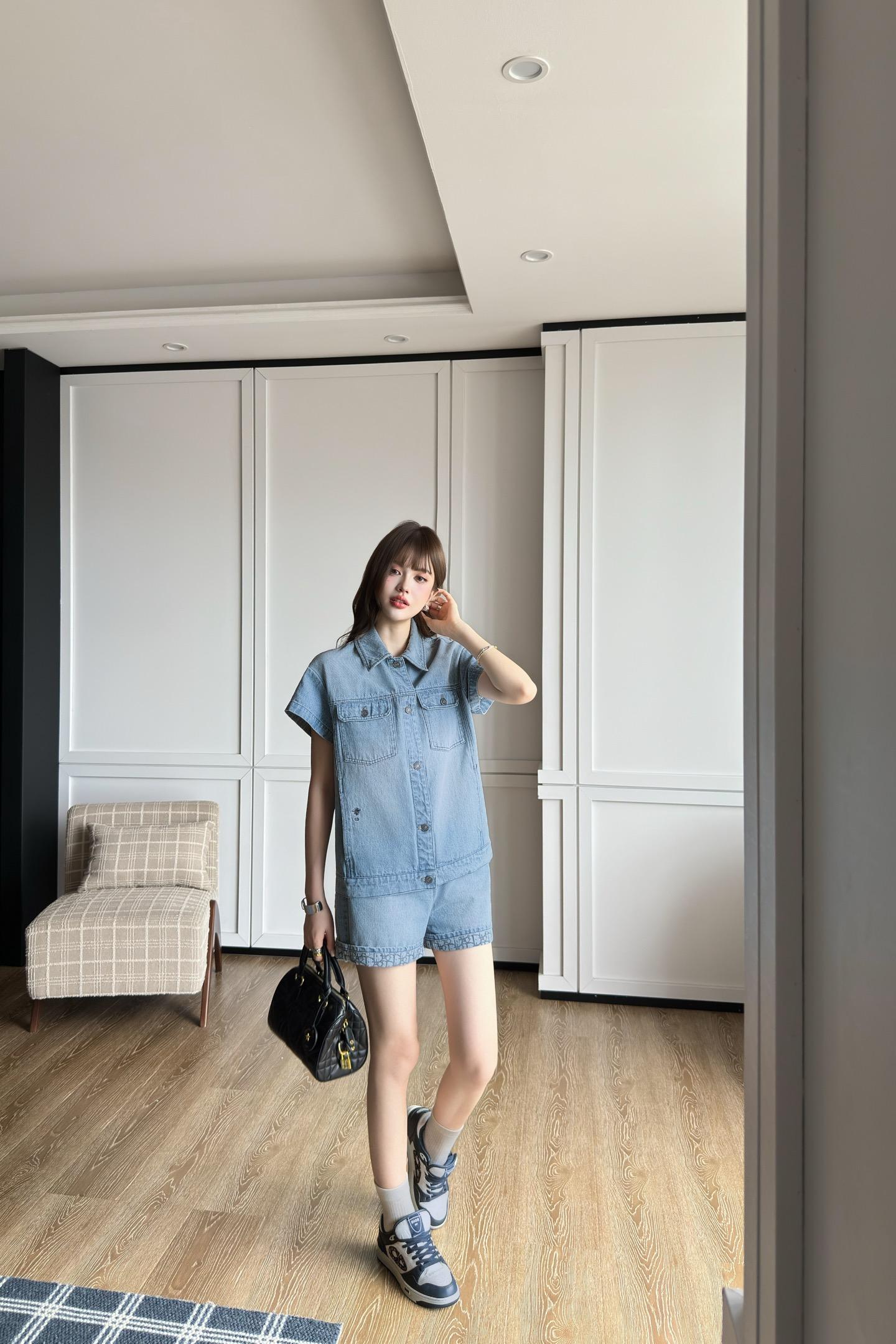 fd99cb7d97a8f34c1d35a97a54d31ff3.jpg