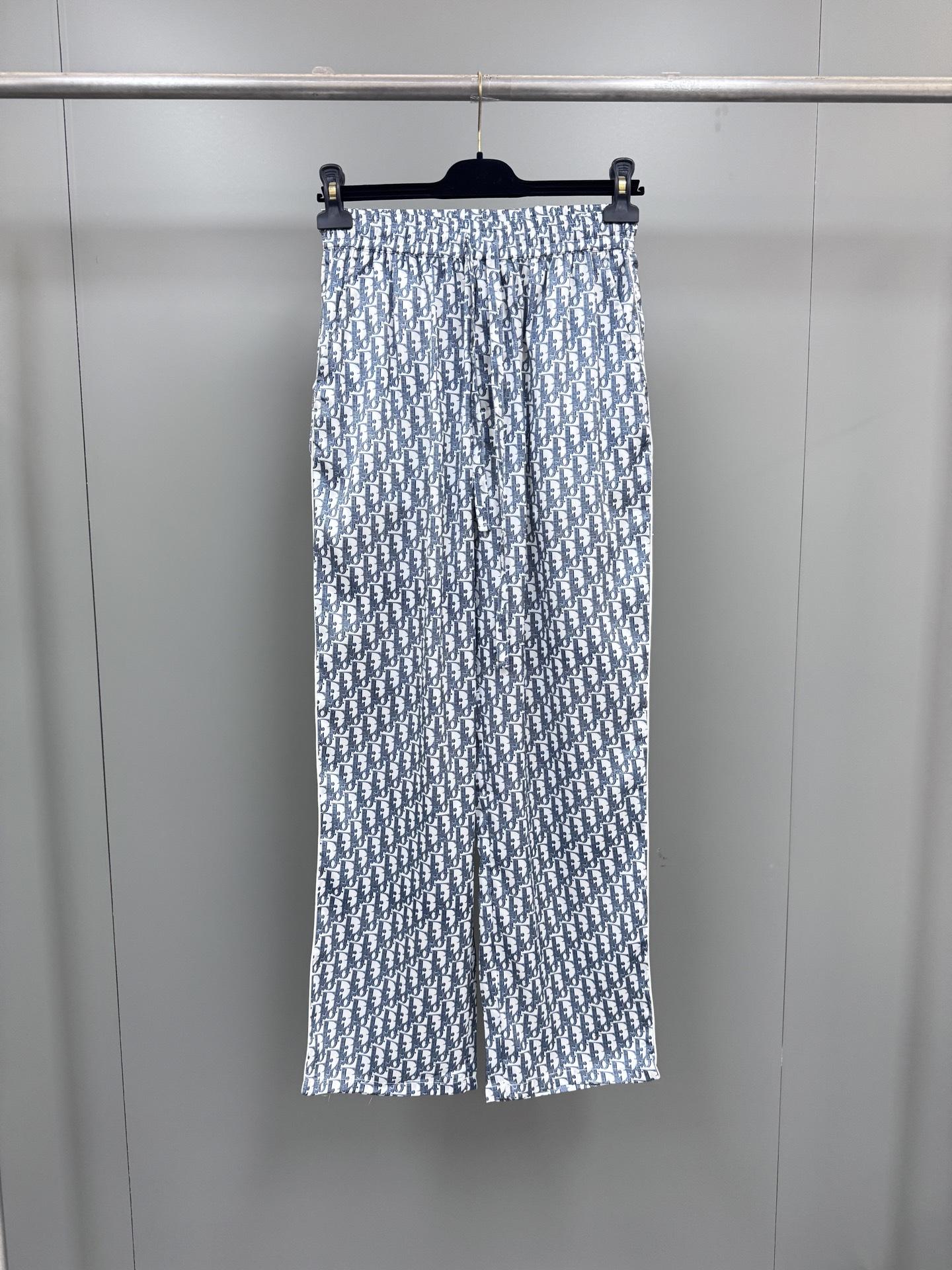 61a1ea1edc22874707223ab3be6a75b9.jpg