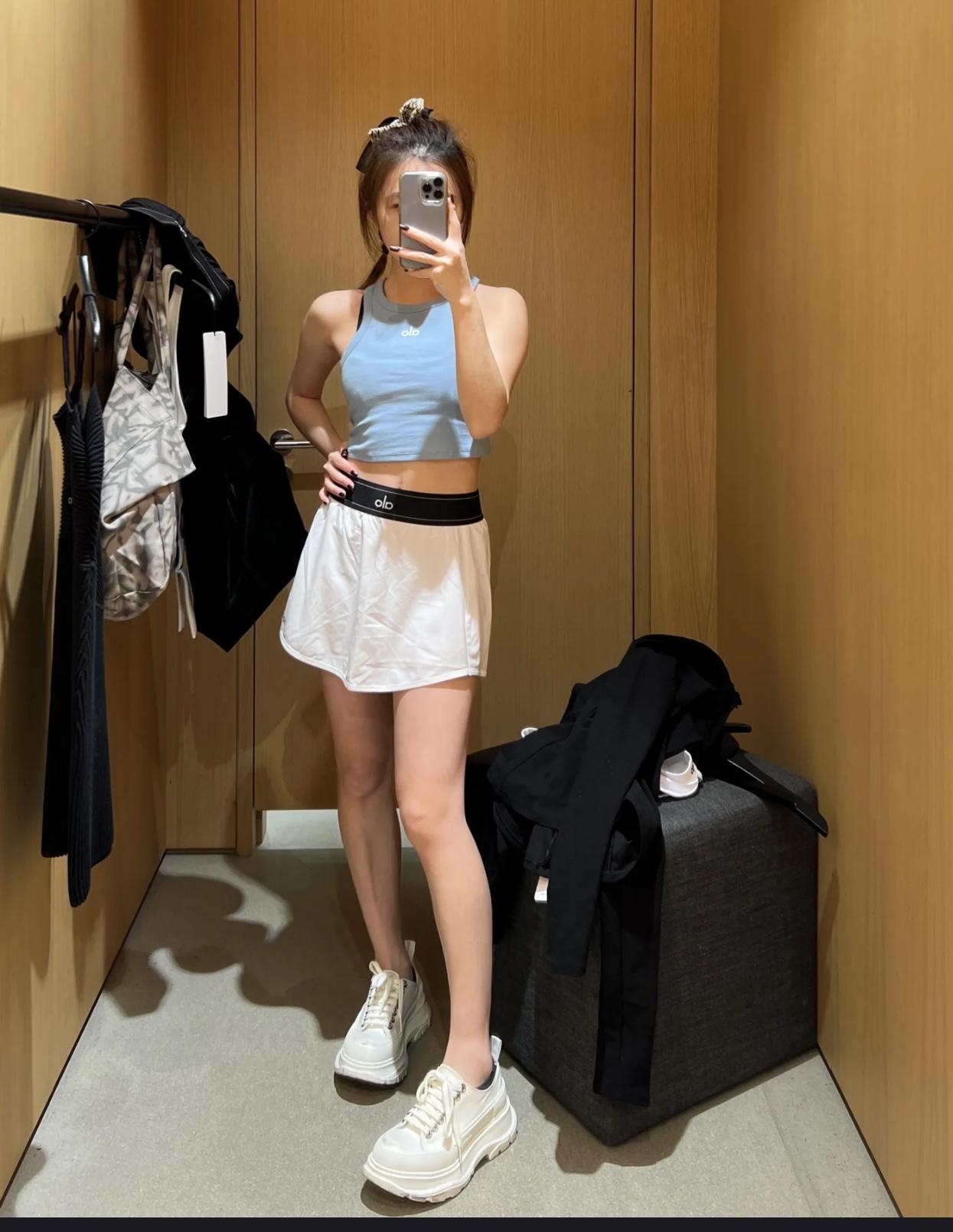 cd1a5ba2684ea6b80d5f9187fdd47cb0.jpg