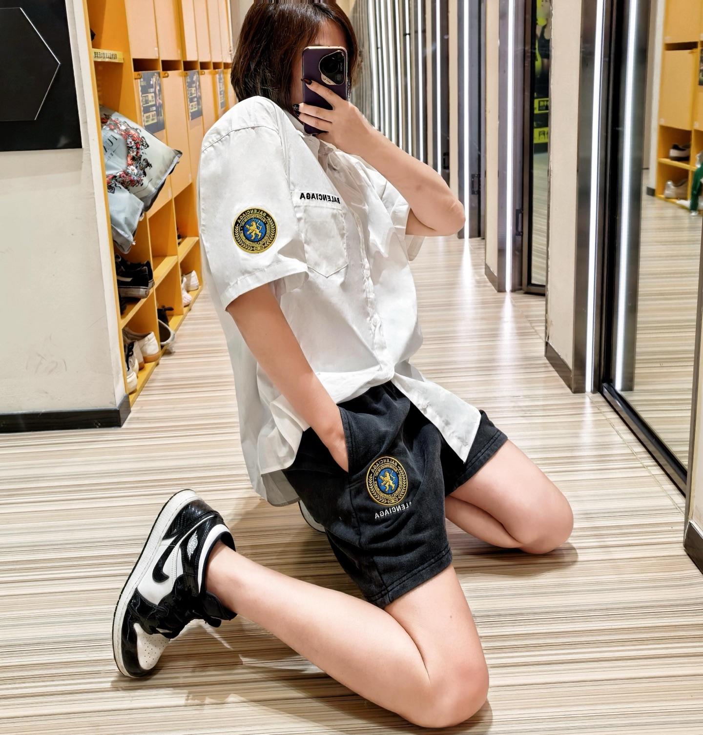 1e964d683faa8301451d1b3ae81c41ec.jpg