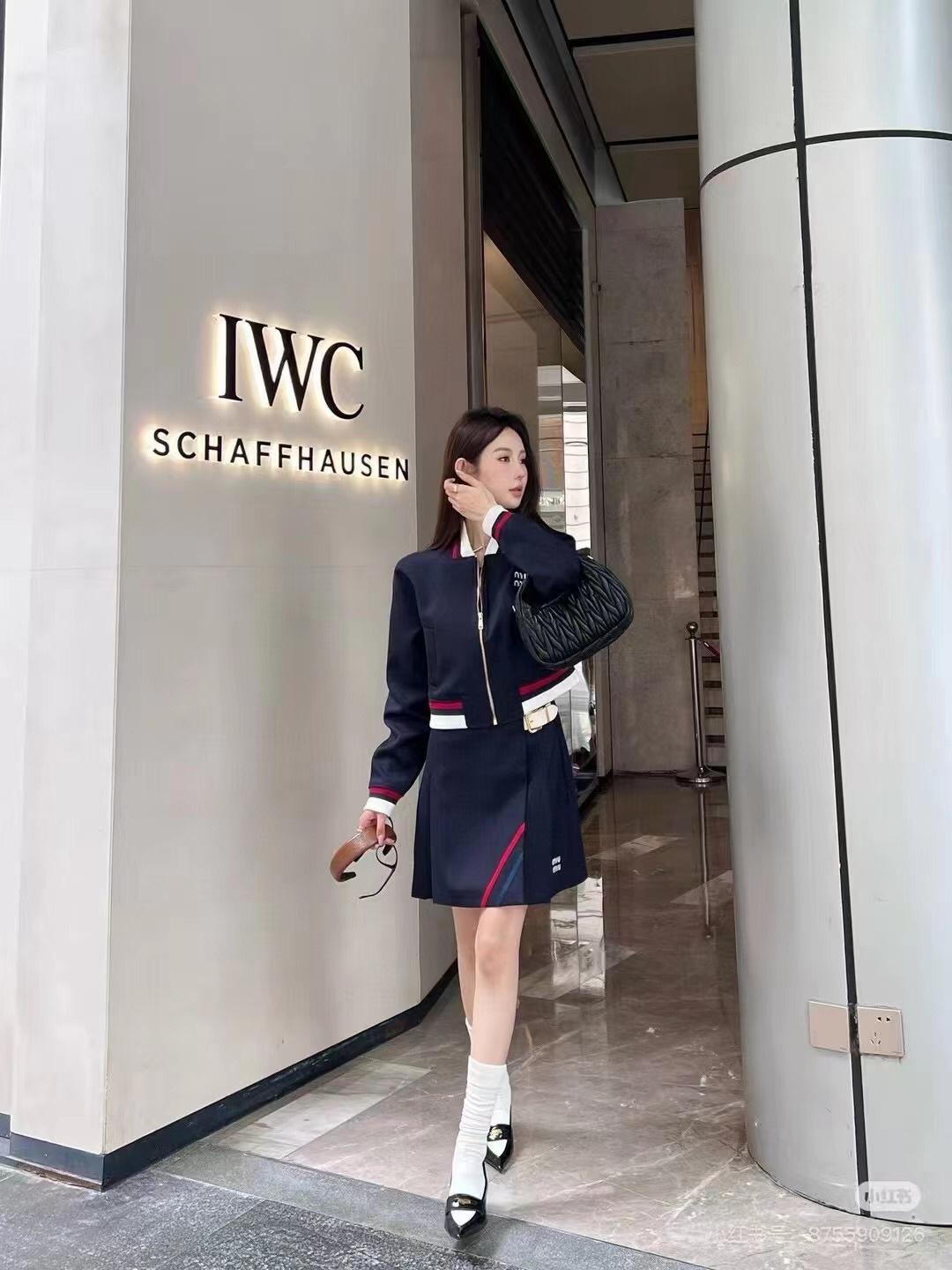 3fe875139dc5c1225771f73c03ea77b3.jpg