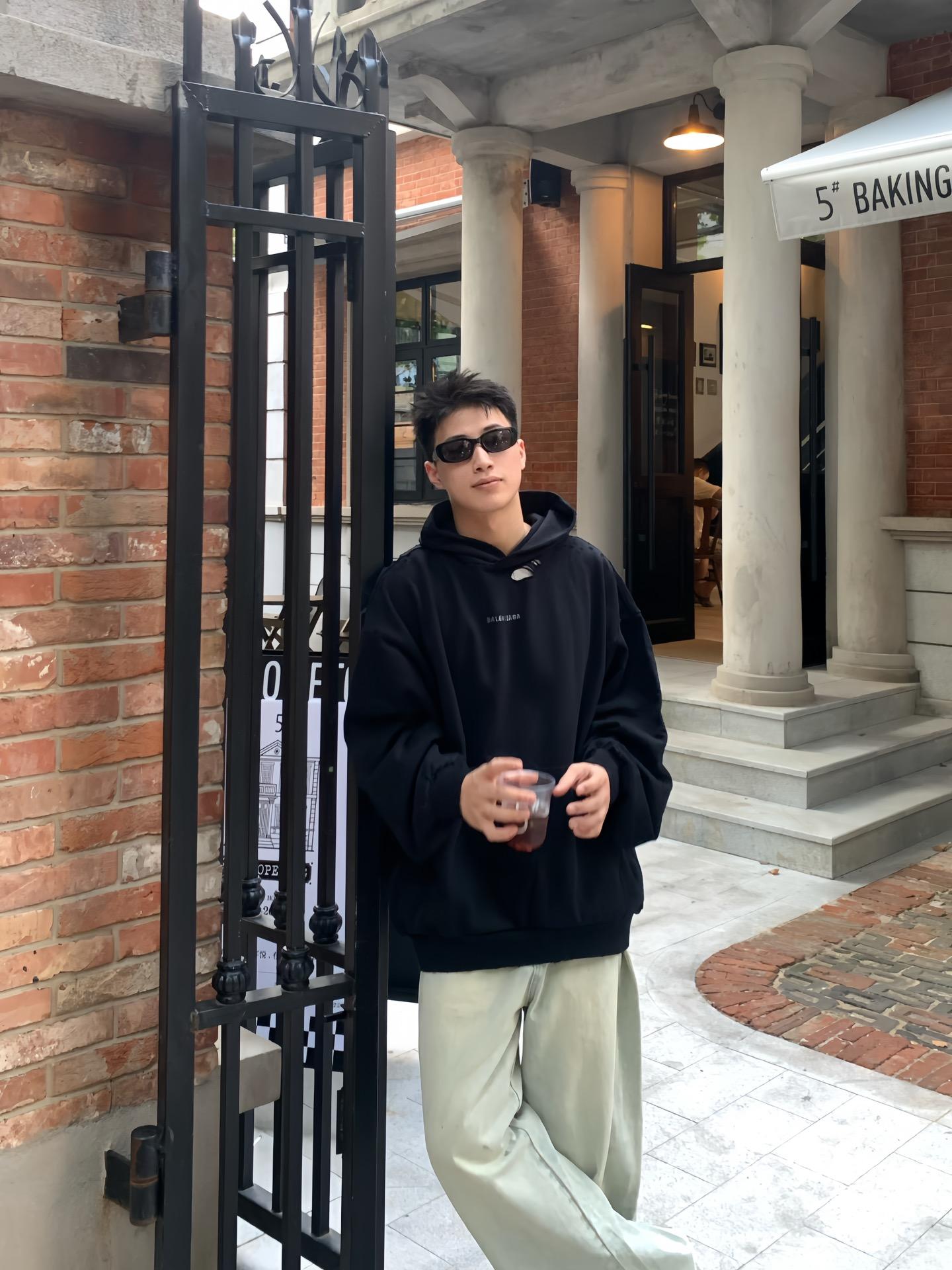43eef3460649eb1478ade3d68062c2b6.jpg
