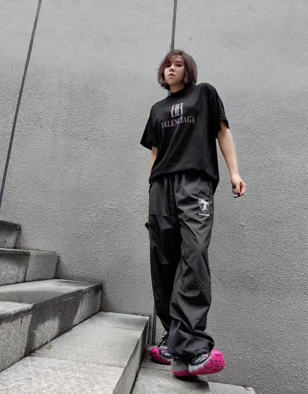 81dc0c9b8d194a8f99ba8df396c0c845.jpg