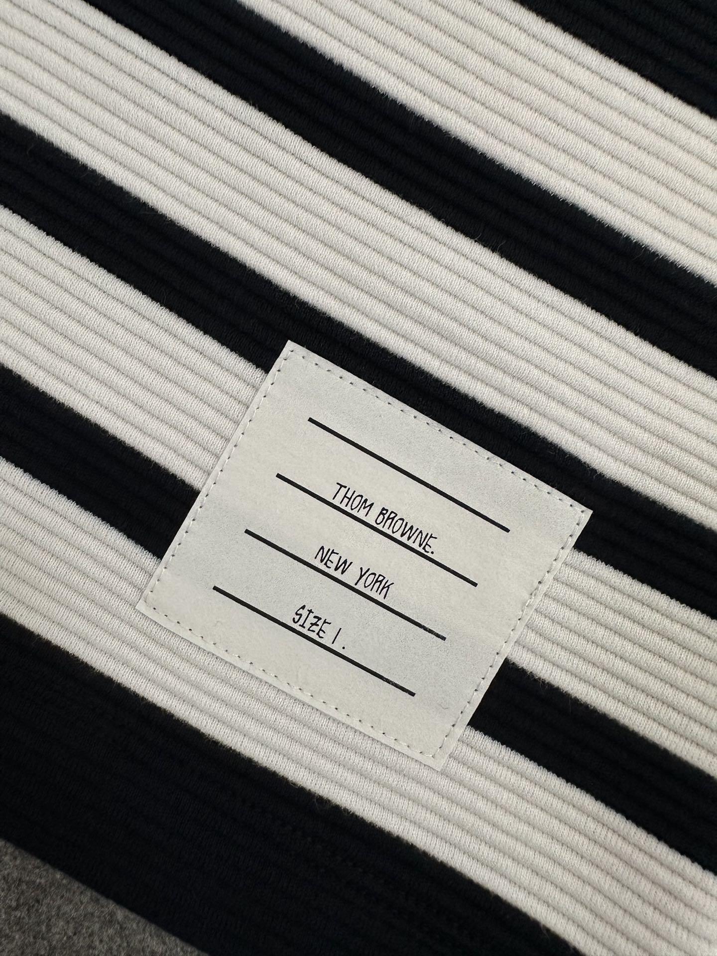 9fa8d41efa4496f87397bafb722244c5.jpg