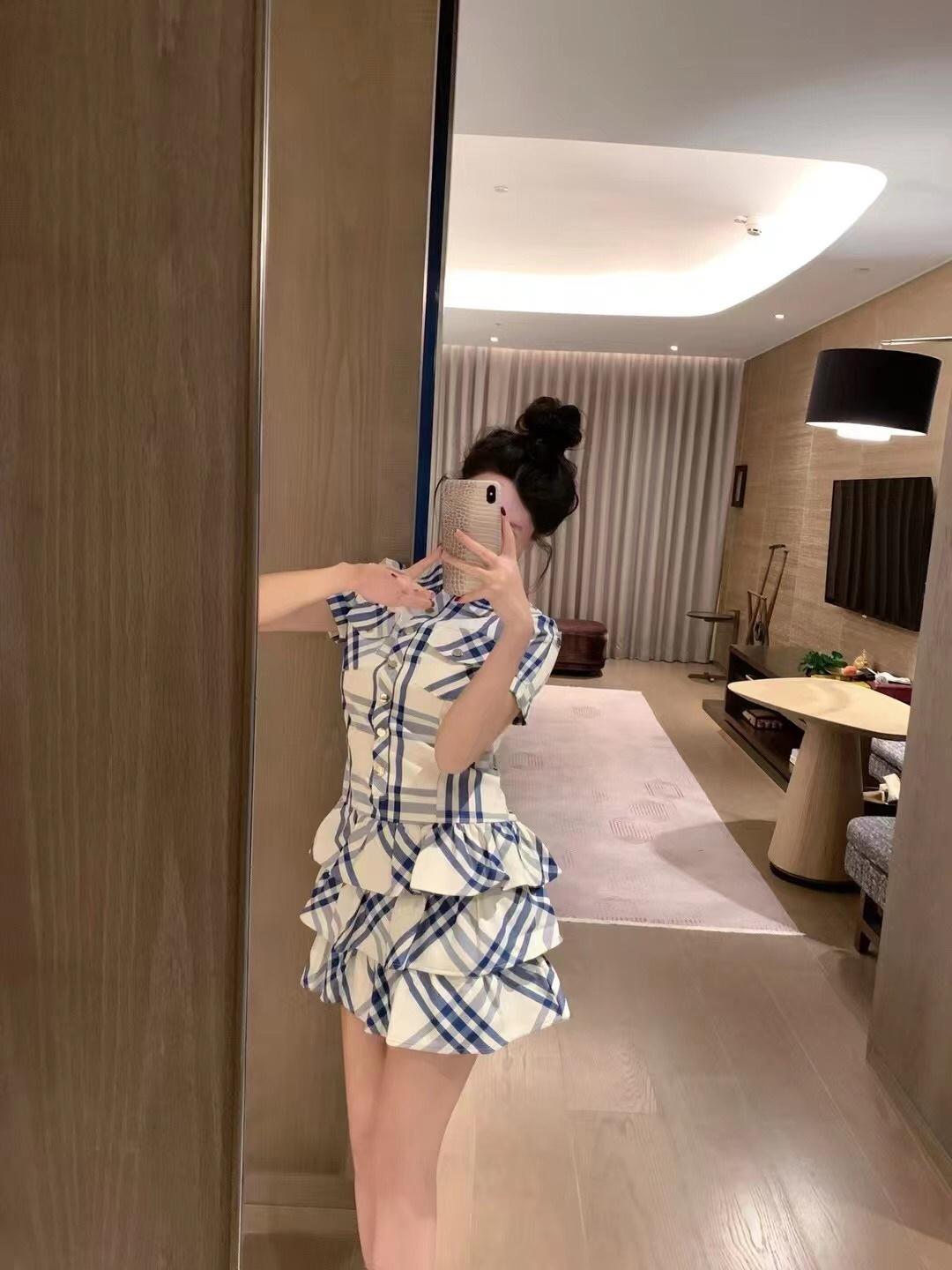 f18fcf9065bc778d04f023e59c058ff2.jpg