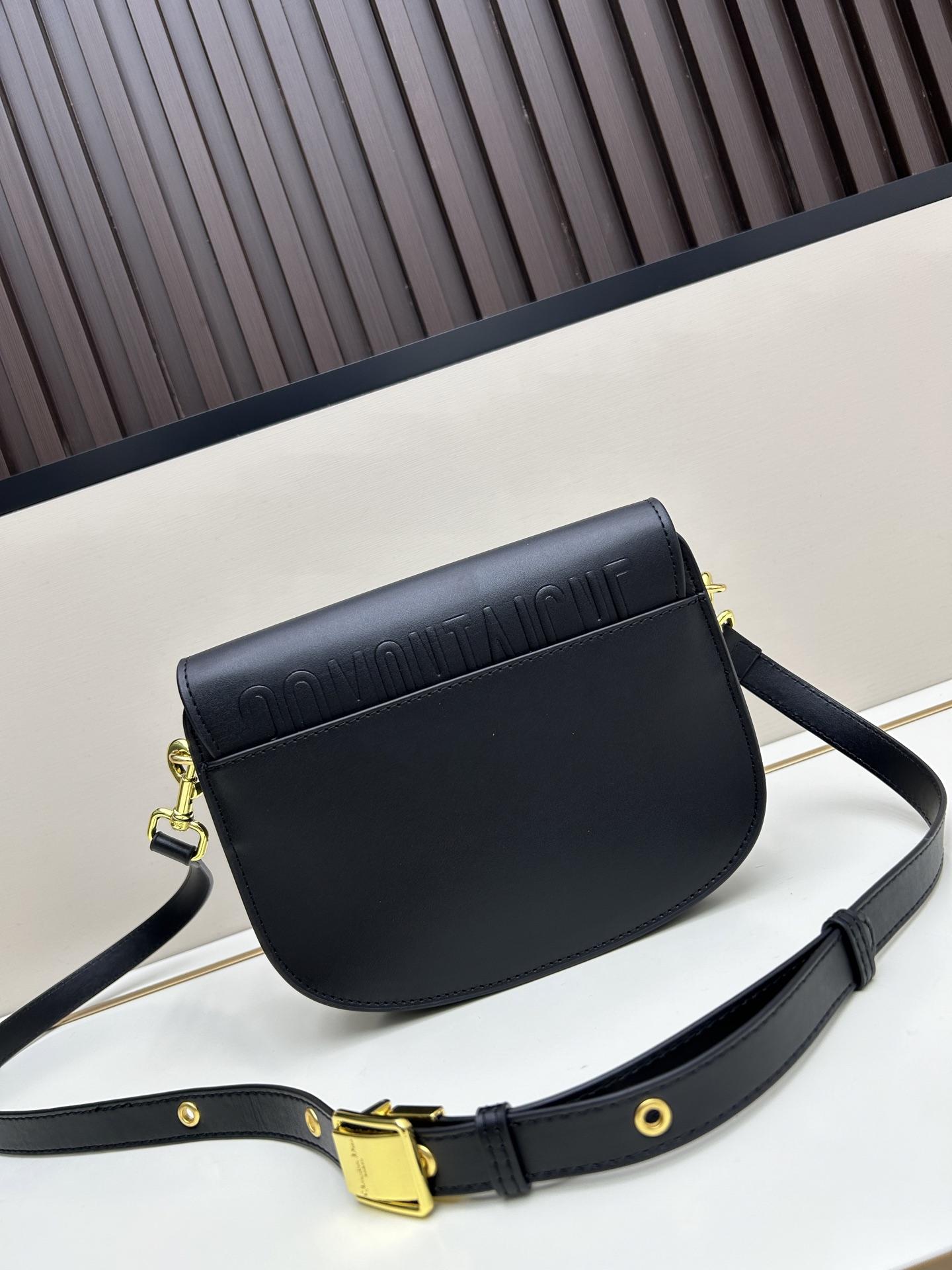 20f850b6be9241543cb322518b1ca7d0.jpg
