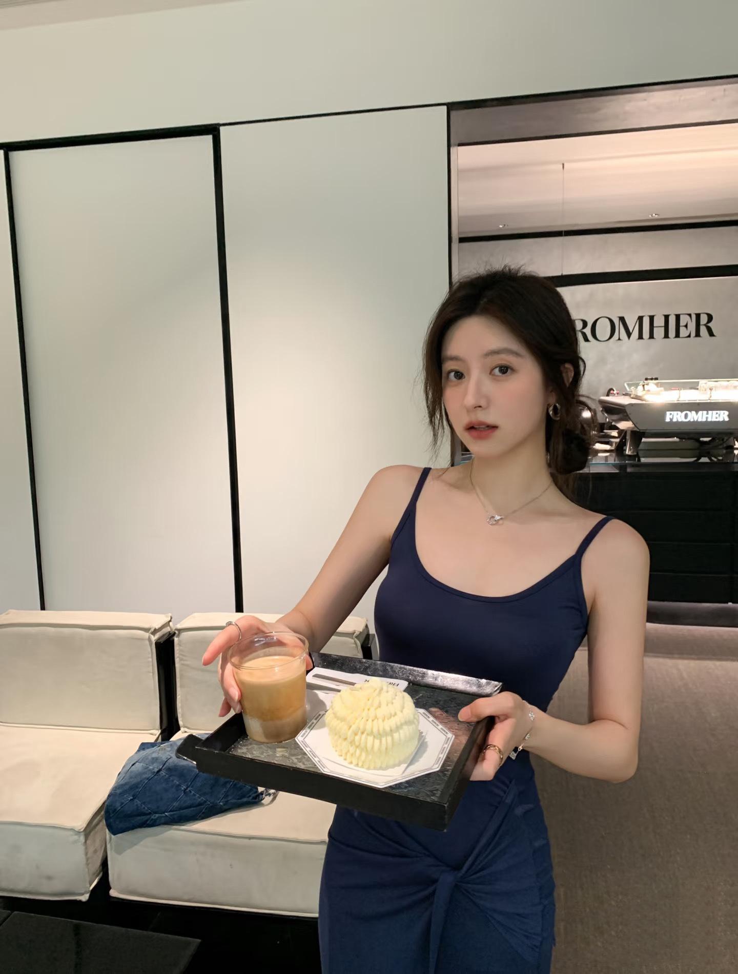 7c8ffc73667fbfeb3e0f3136c8546a5a.jpg