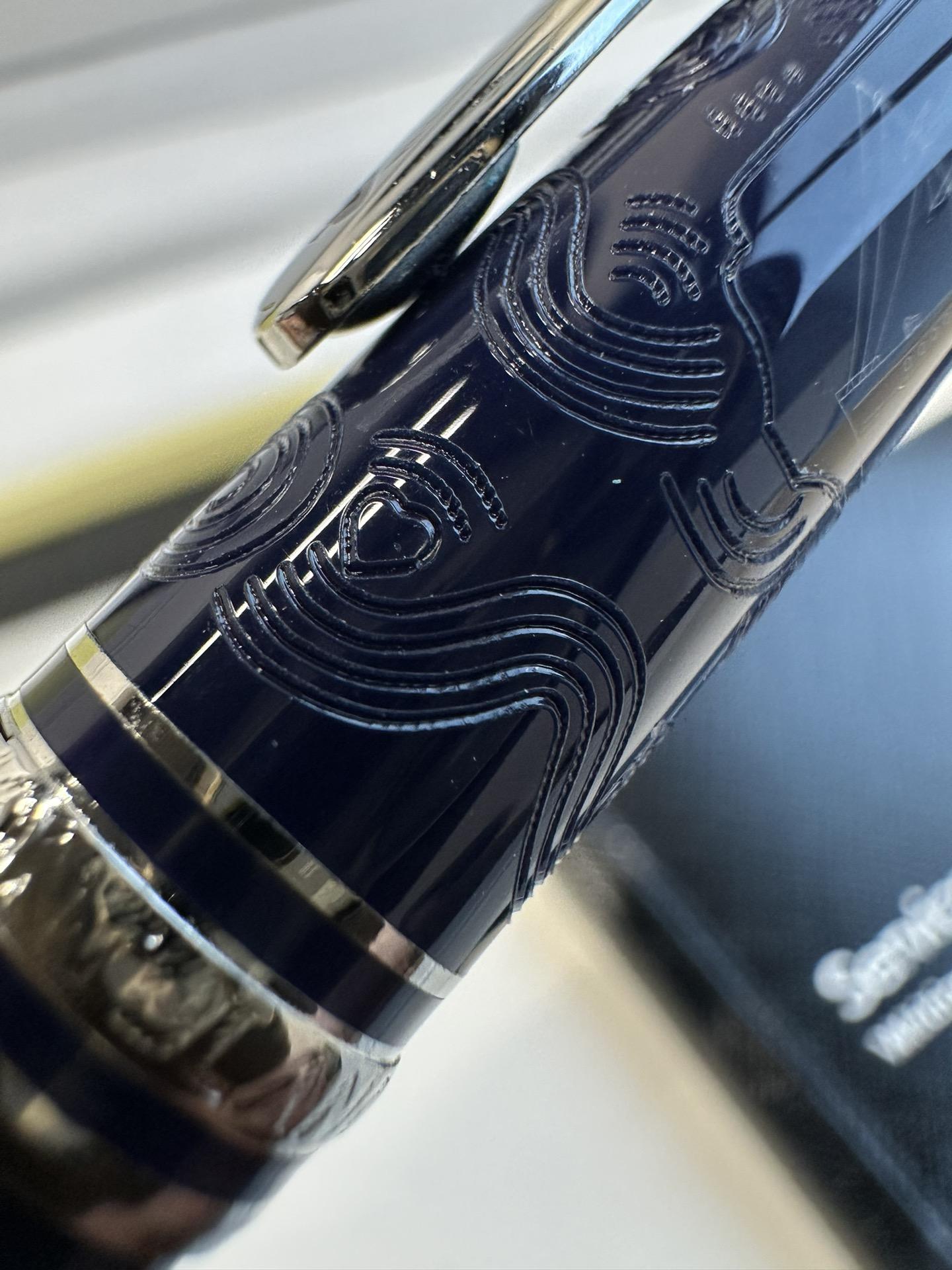 c9c4d454611dd4b79b36b7c926d03087.jpg
