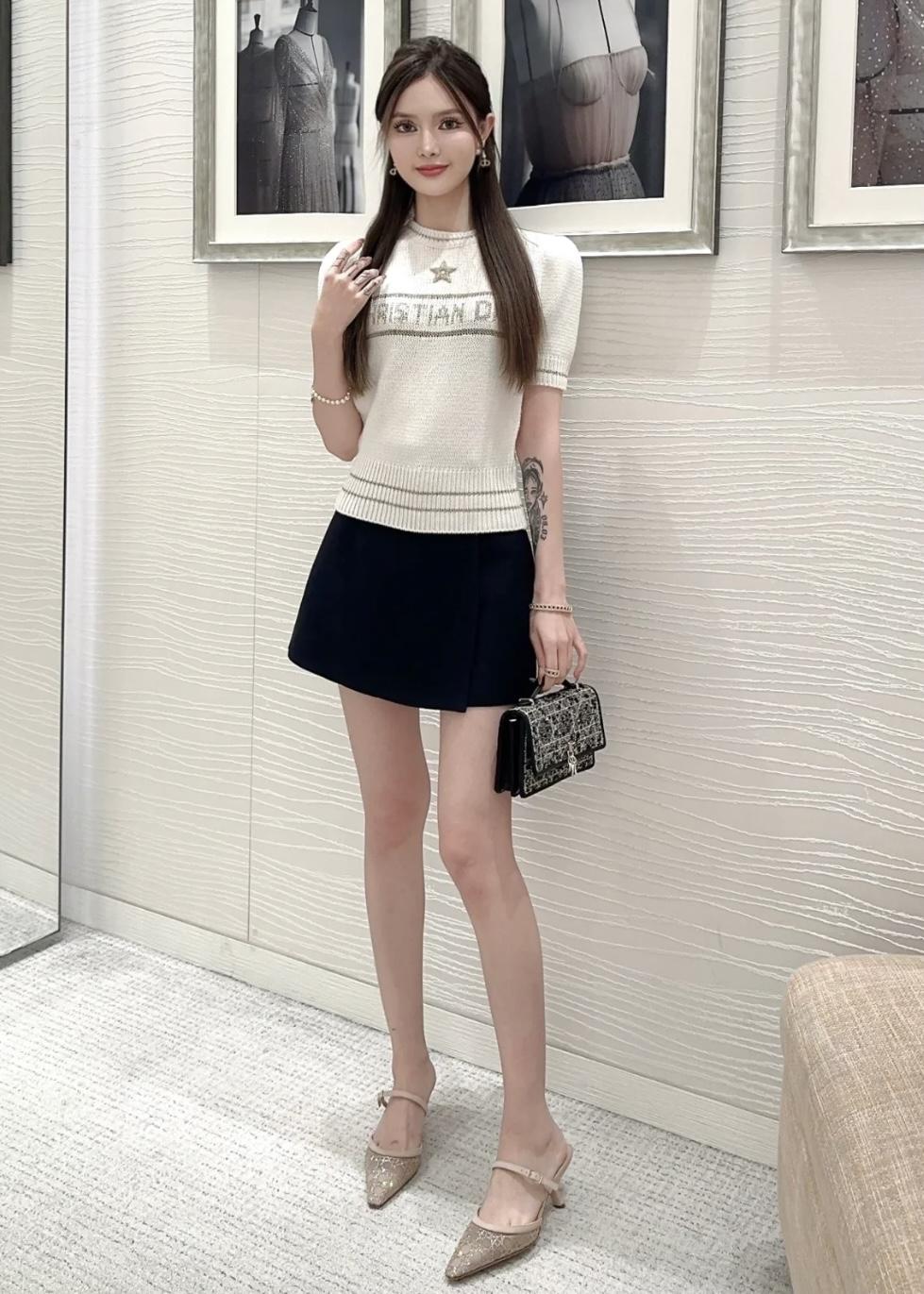 4be61e4707609de35fd1e2f26cb0c57e.jpg
