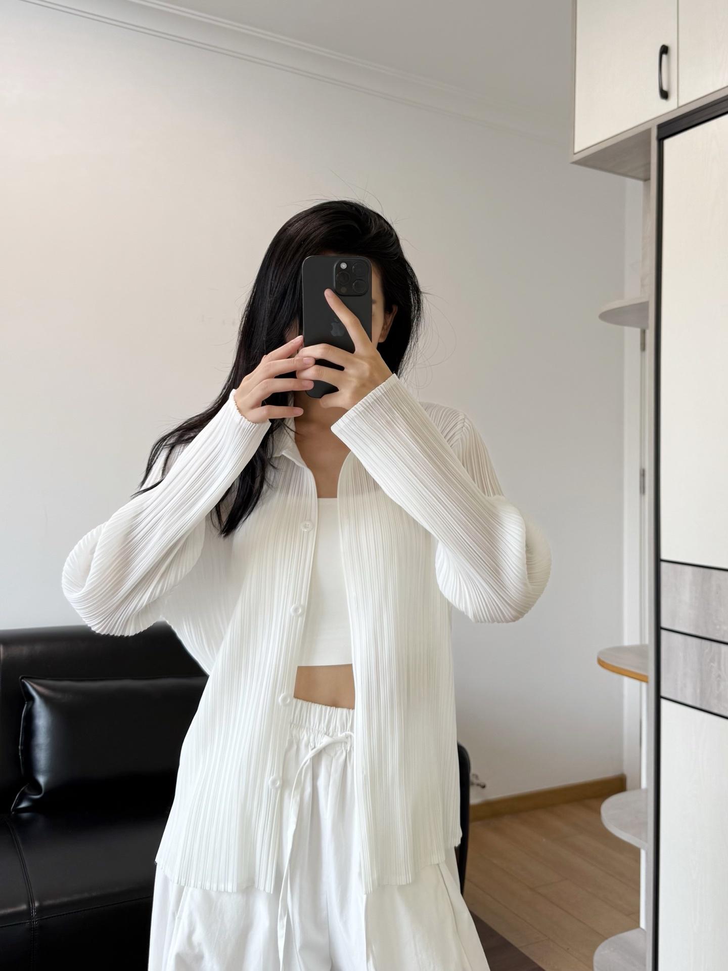 6869b2f476a097ef8b081cf52baab4a9.jpg