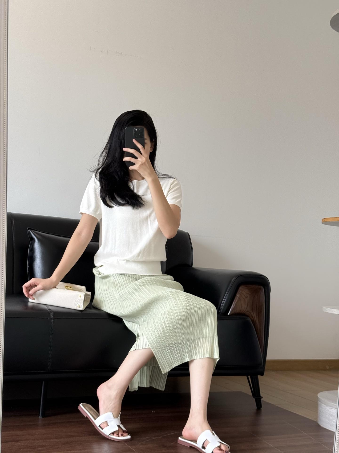 6fea304cbf6d5a2ea88f836db32797ac.jpg