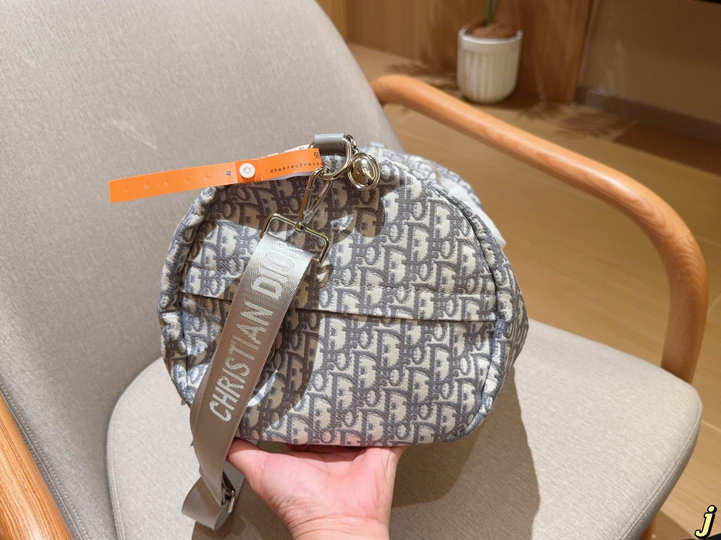 88db9a01a470b2fac65f8f1192a18bfb.jpg