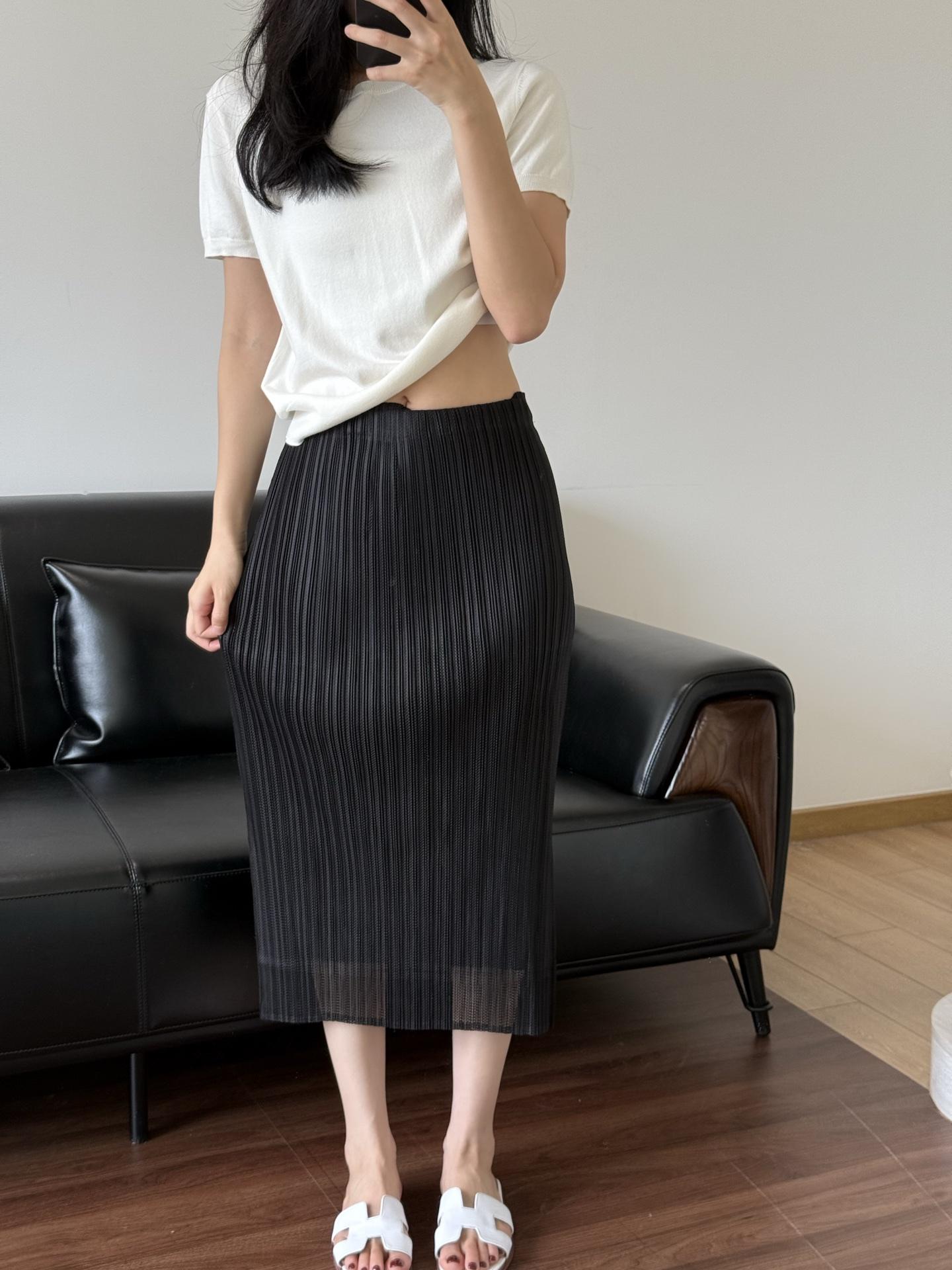 b632c01687a75c8a857d2da9944c8731.jpg