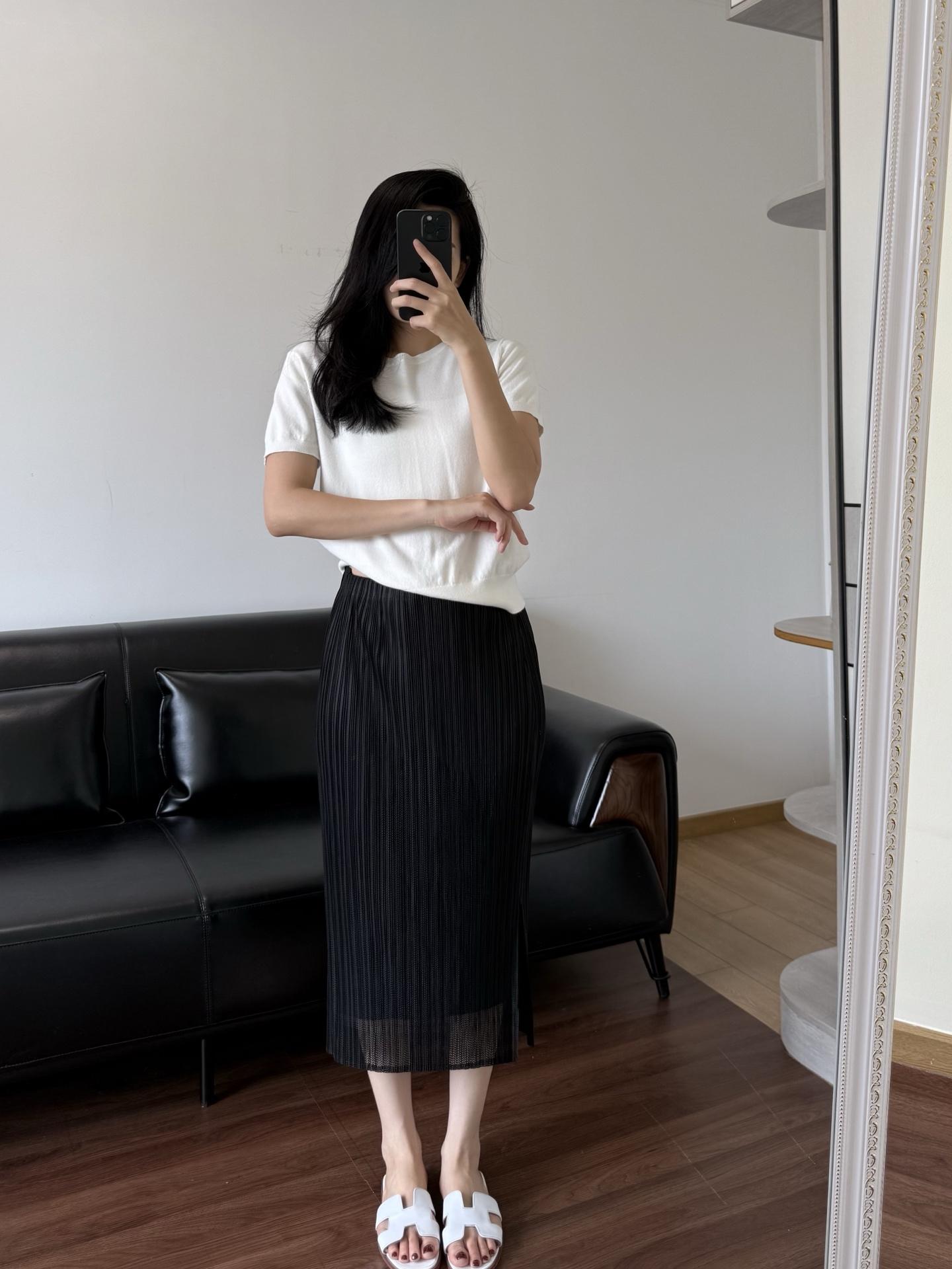 be127bb5381096ff25e71c96431d4418.jpg