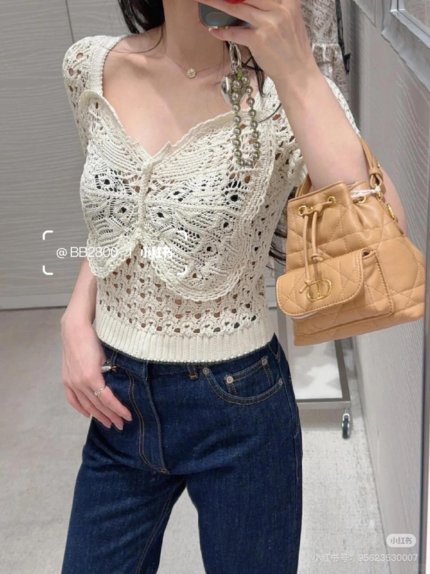 01dcdcc8ac3fd2cb651c12f383169697.jpg