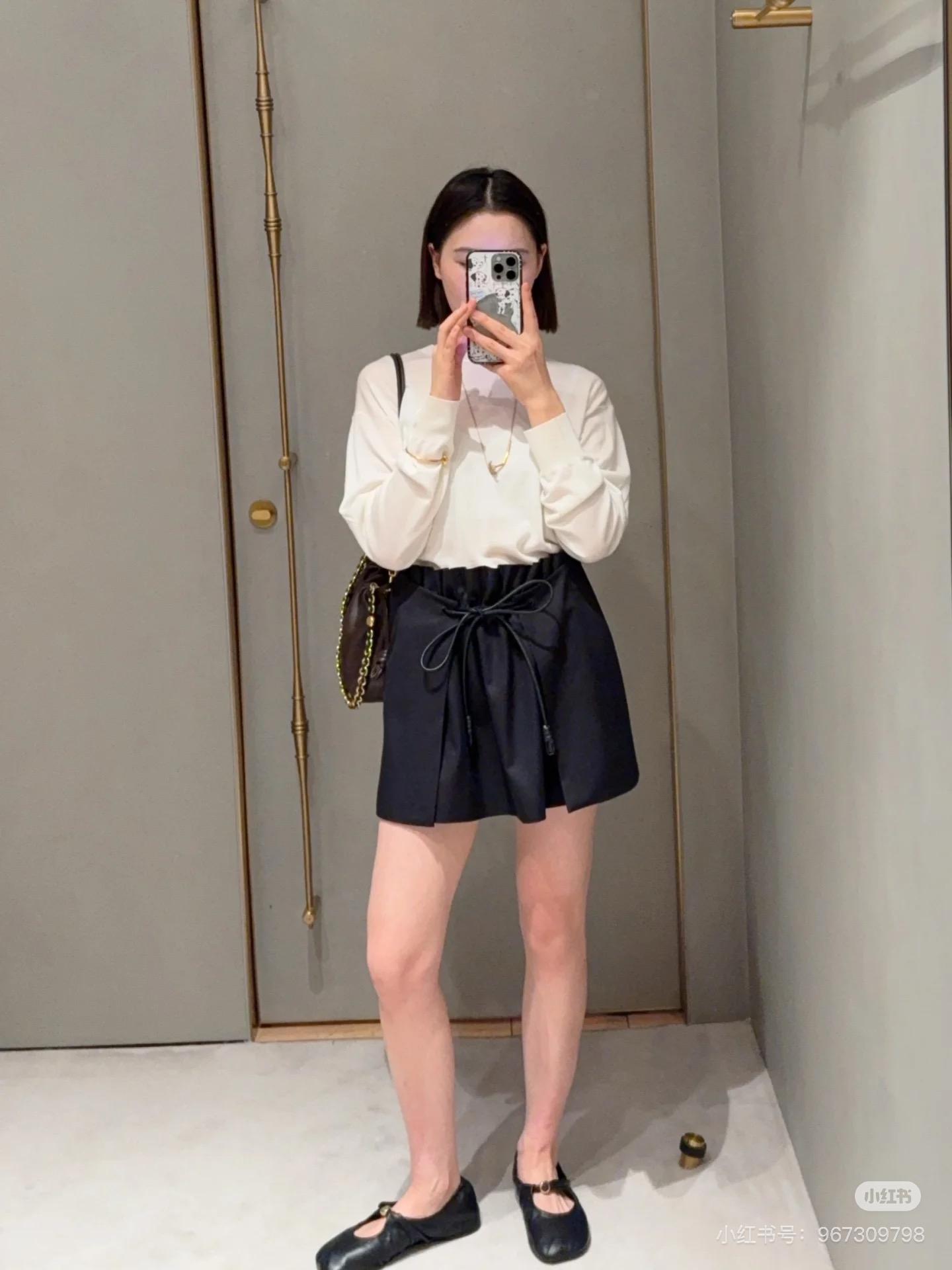 0bf9a1a785a1e05fde1c1bd24db94c9a.jpg