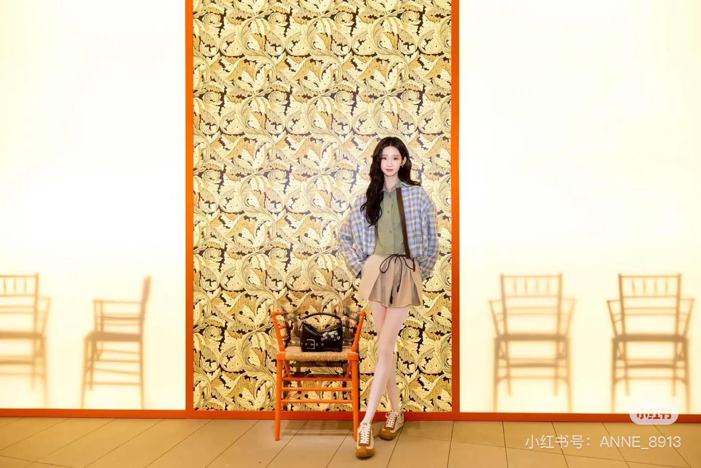 160cf574cc943685ba32db5f78ce2200.jpg