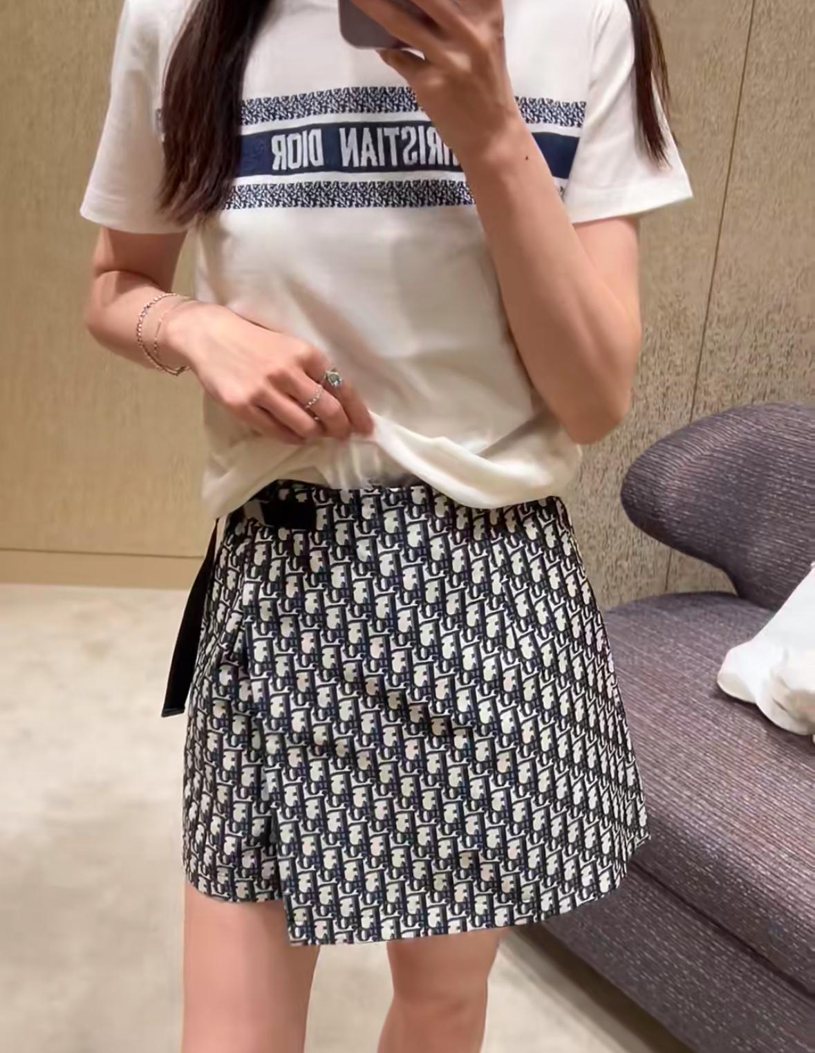 2869b628694c6cbbb9c00171b0037641.jpg