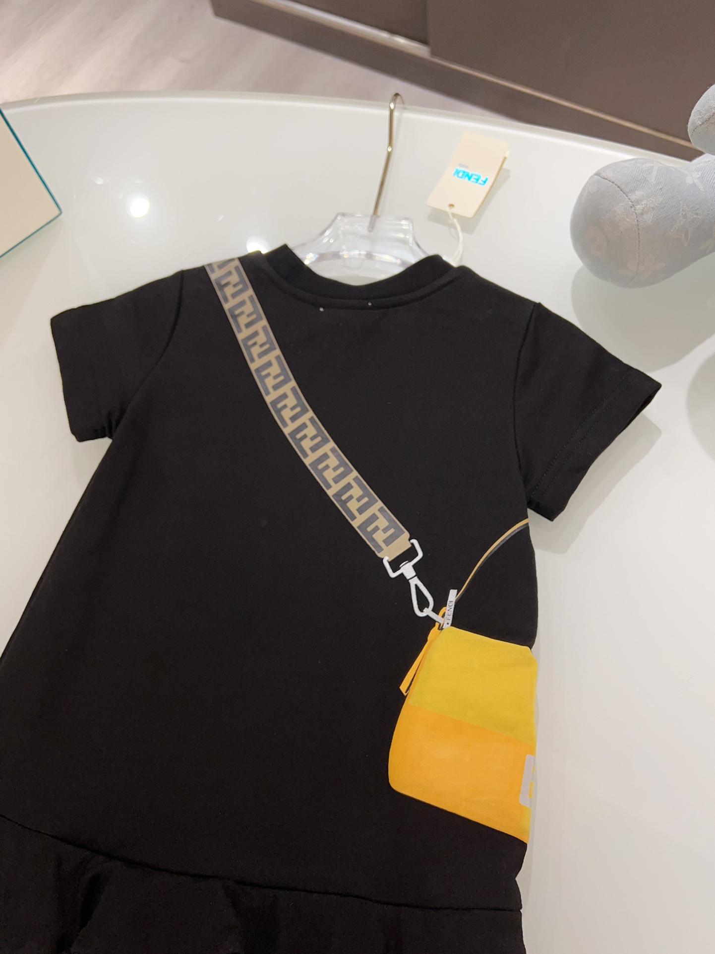 3b3c05b38ada3a3a5085785fb409d7be.jpg
