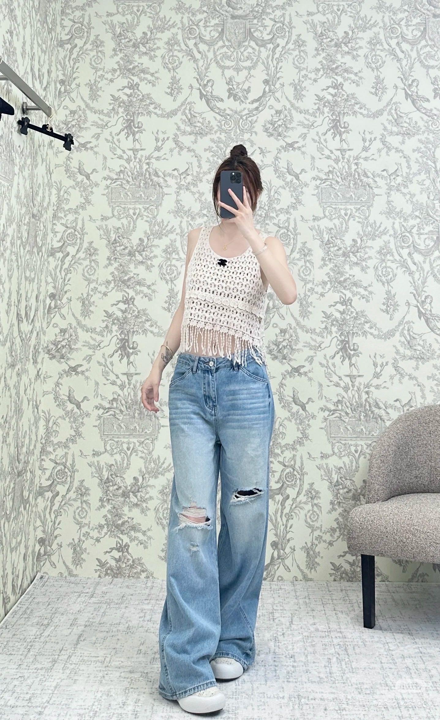 3f8c46c496f2a9e58eced5407bf046ab.jpg