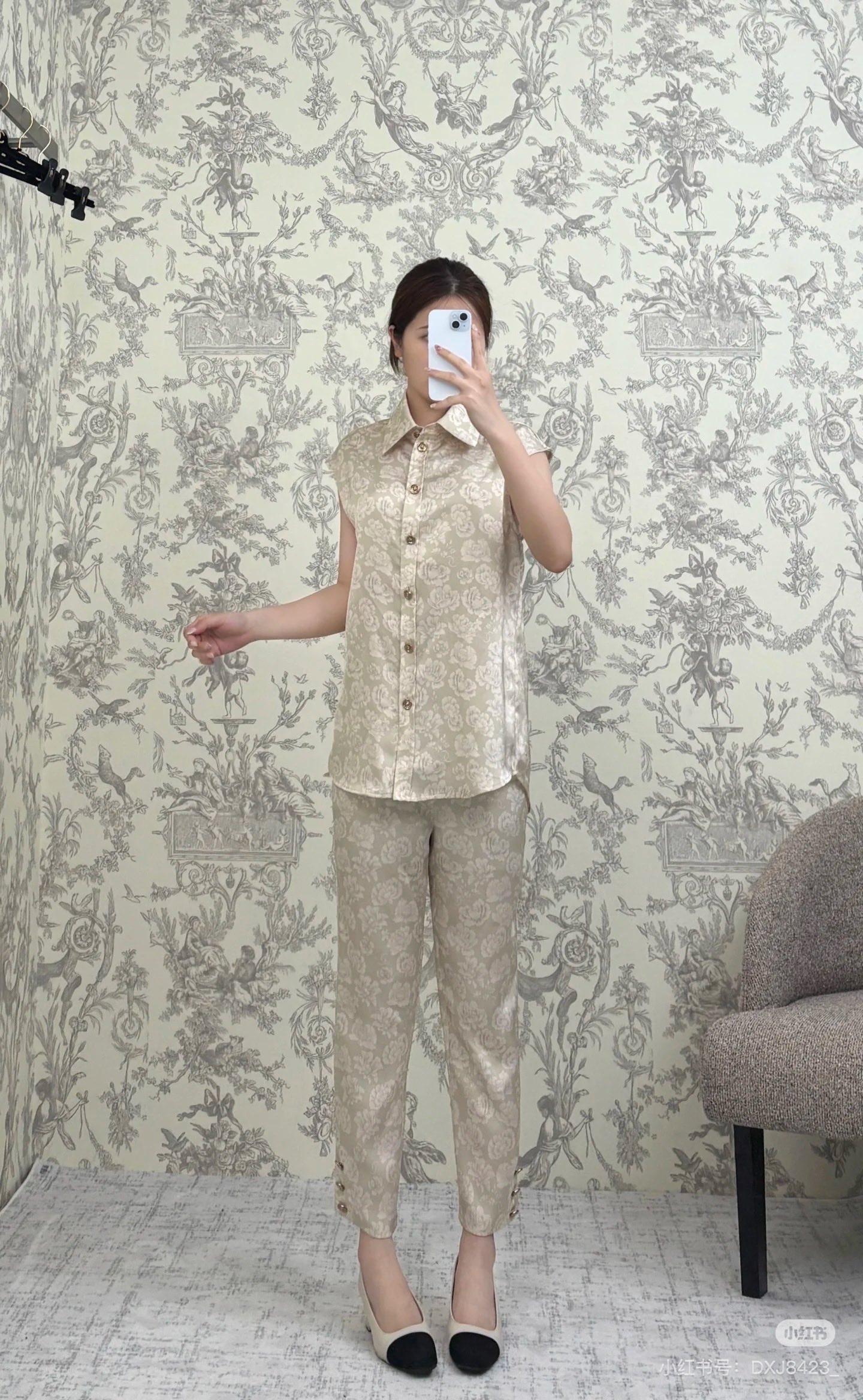 4ea8ef04f61ff1d45cbfcd256eb2182a.jpg