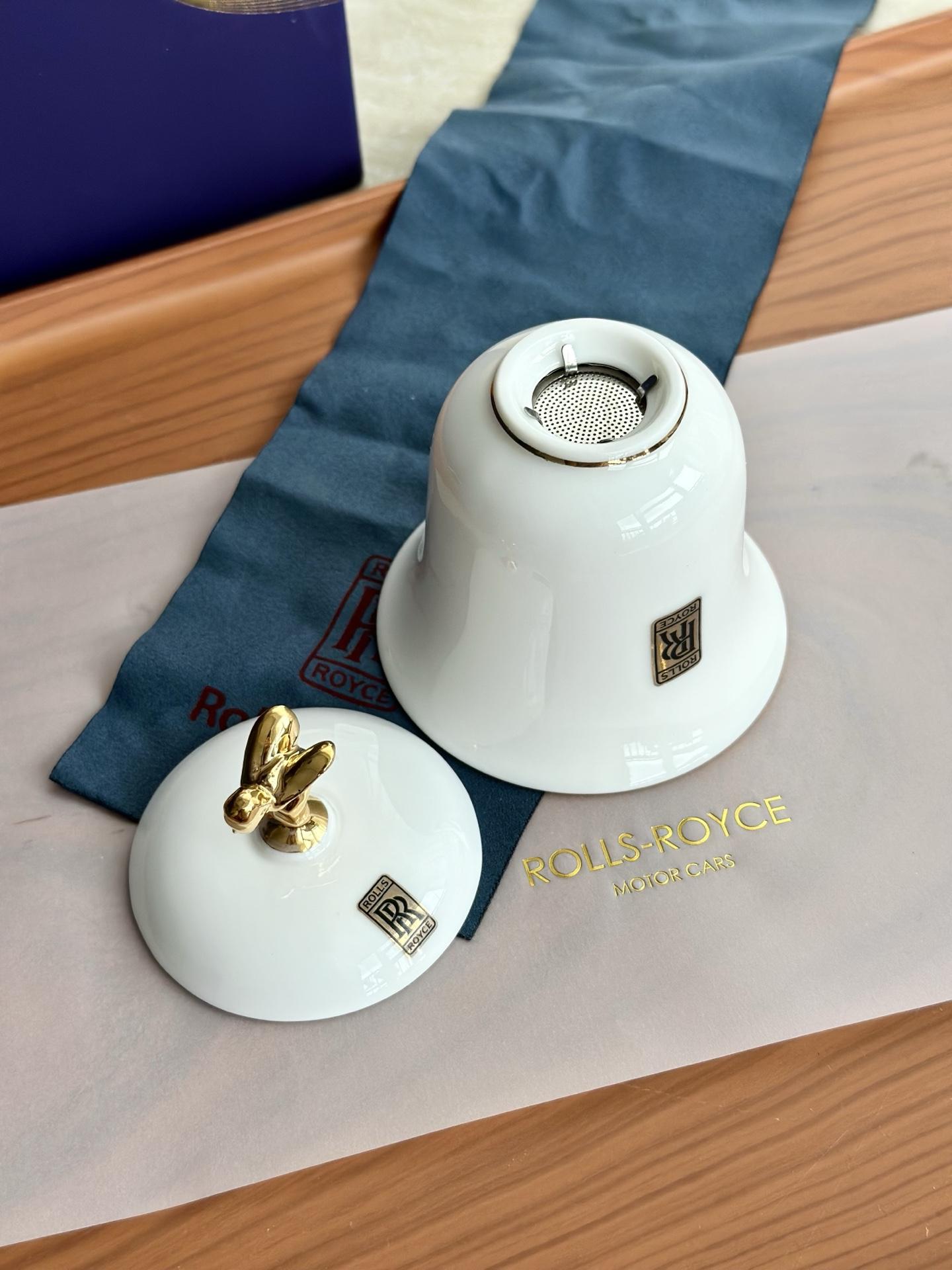 82a486cbce8d71559fceb8cad81fabed.jpg