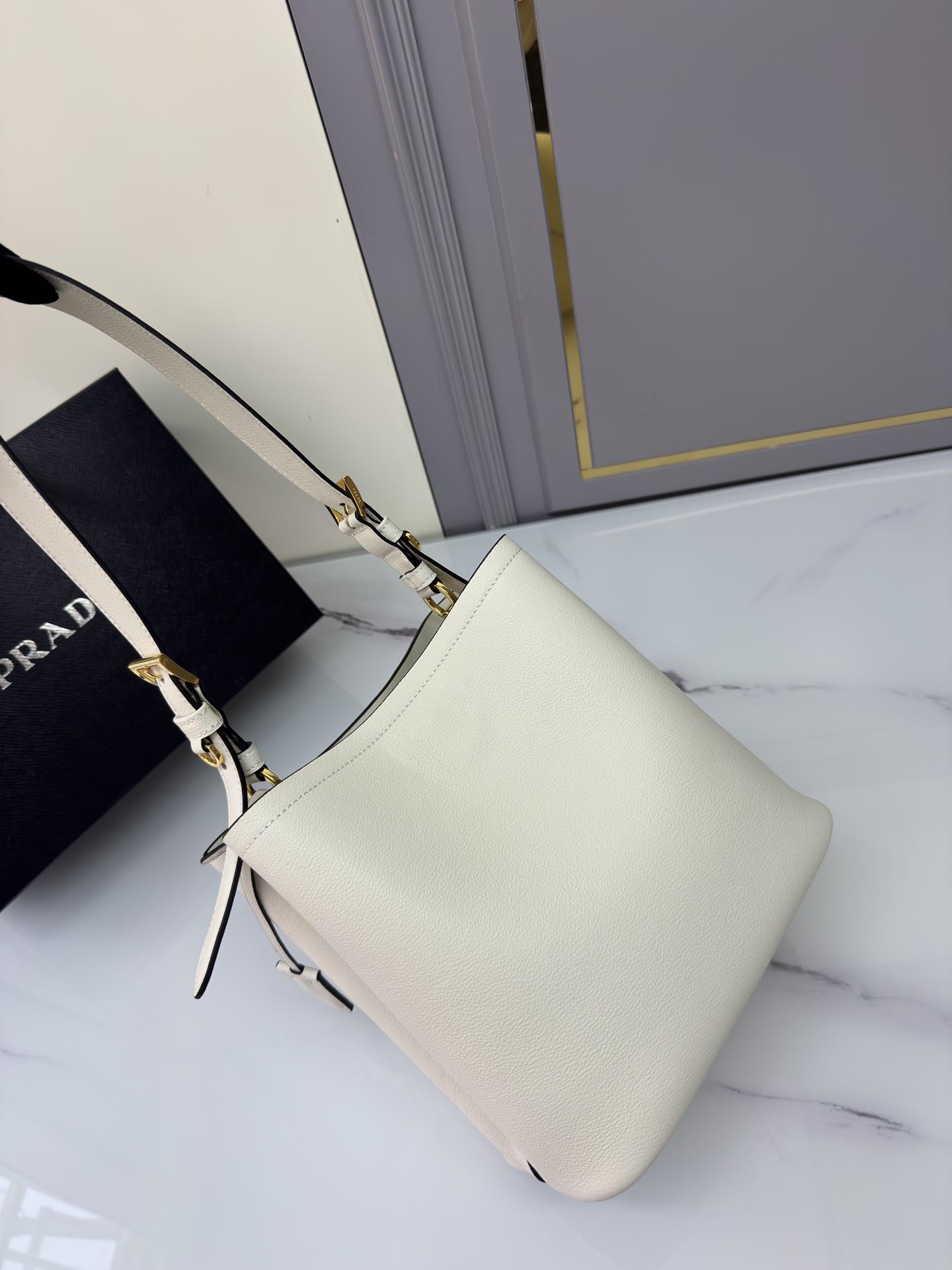830d670120f0bcab19588df76a0ec962.jpg