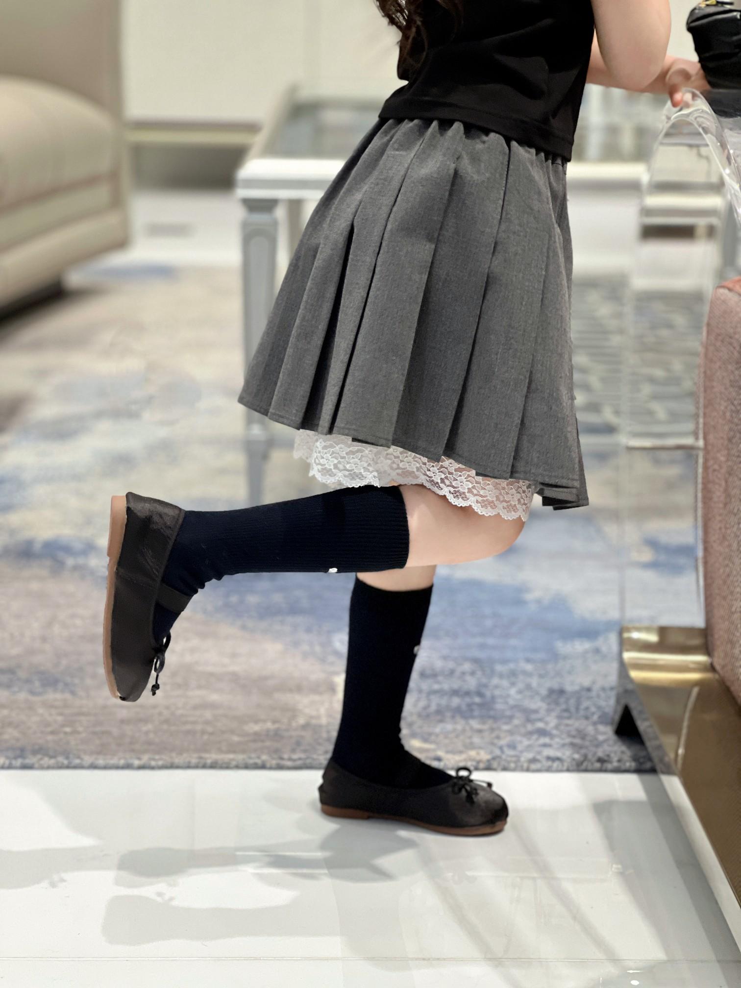 88b751ba4a86cee9f3e7994bfbfd72e8.jpg