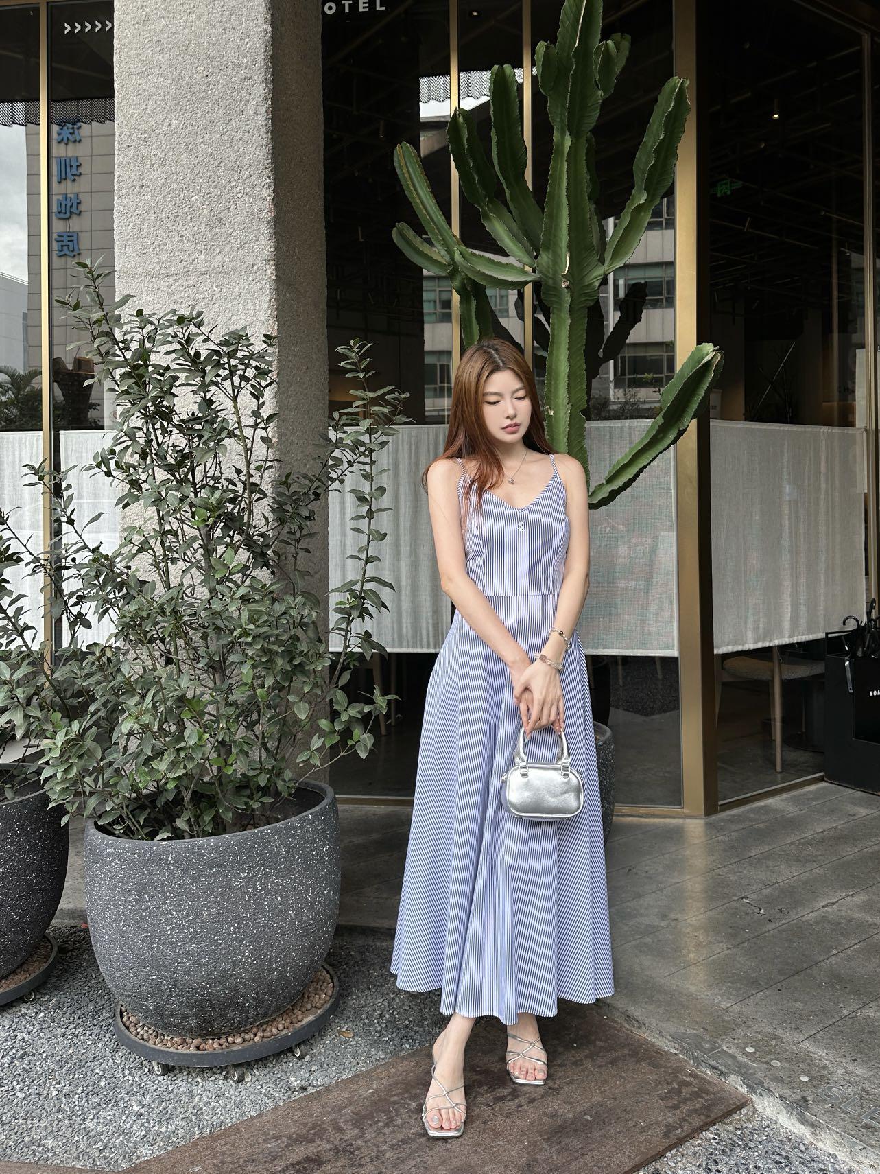 8a4b31a8a564f8e29ffdc766aed1de3c.jpg