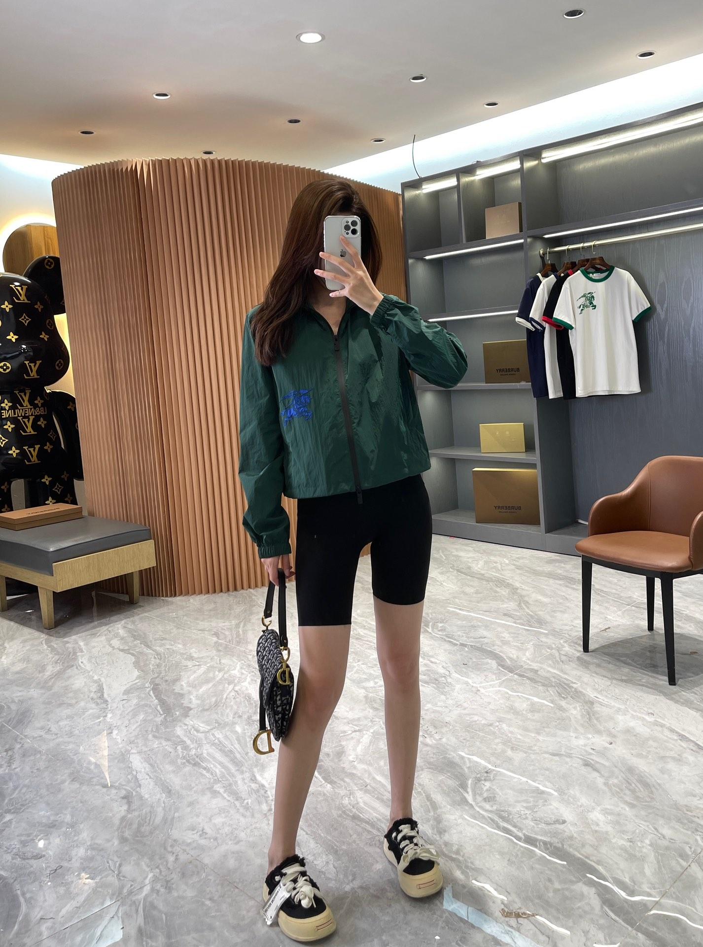 8f29f9ace820c564658ef0566b9617ba.jpg