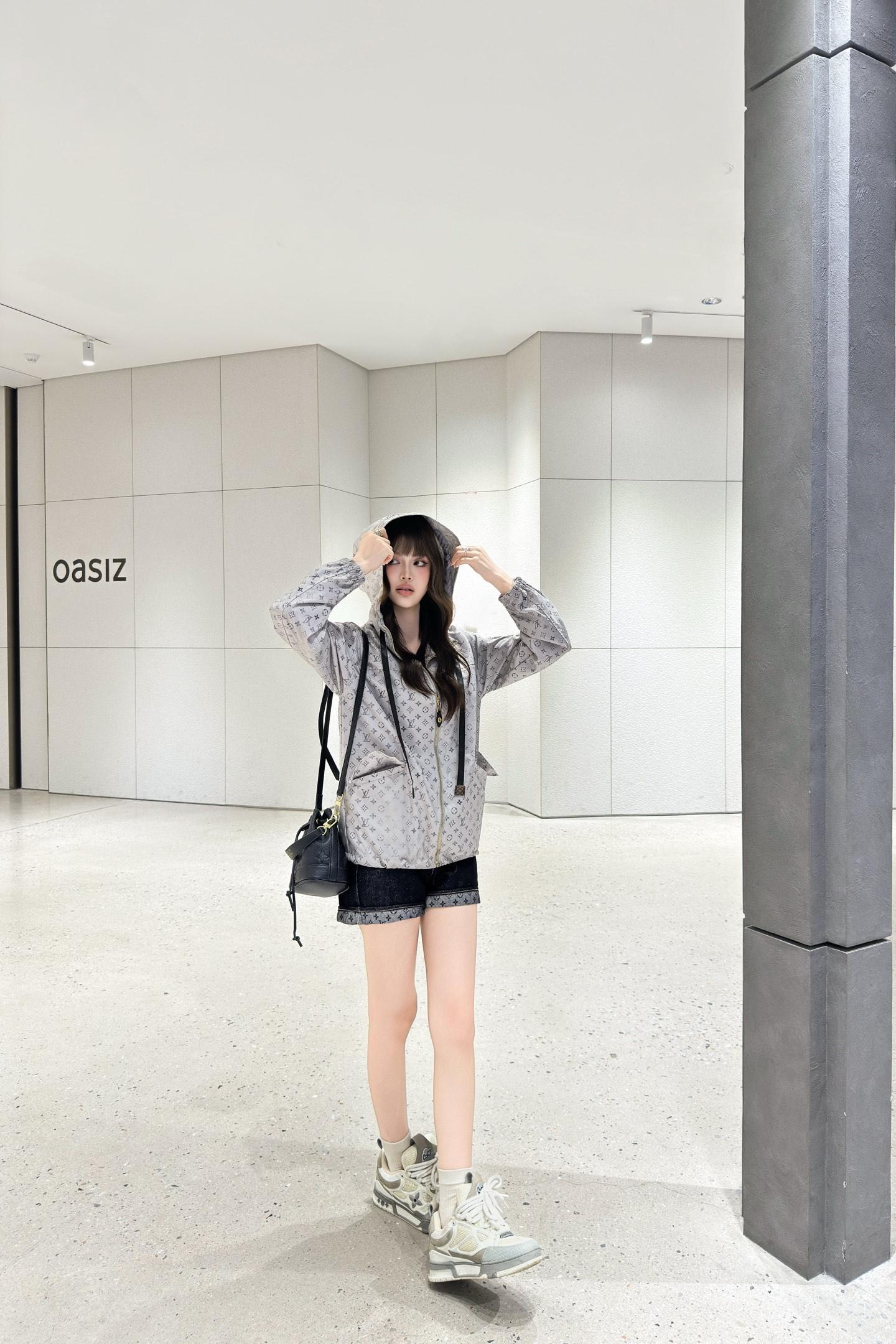 a2b09a2fca4271517a633a61b53528c4.jpg