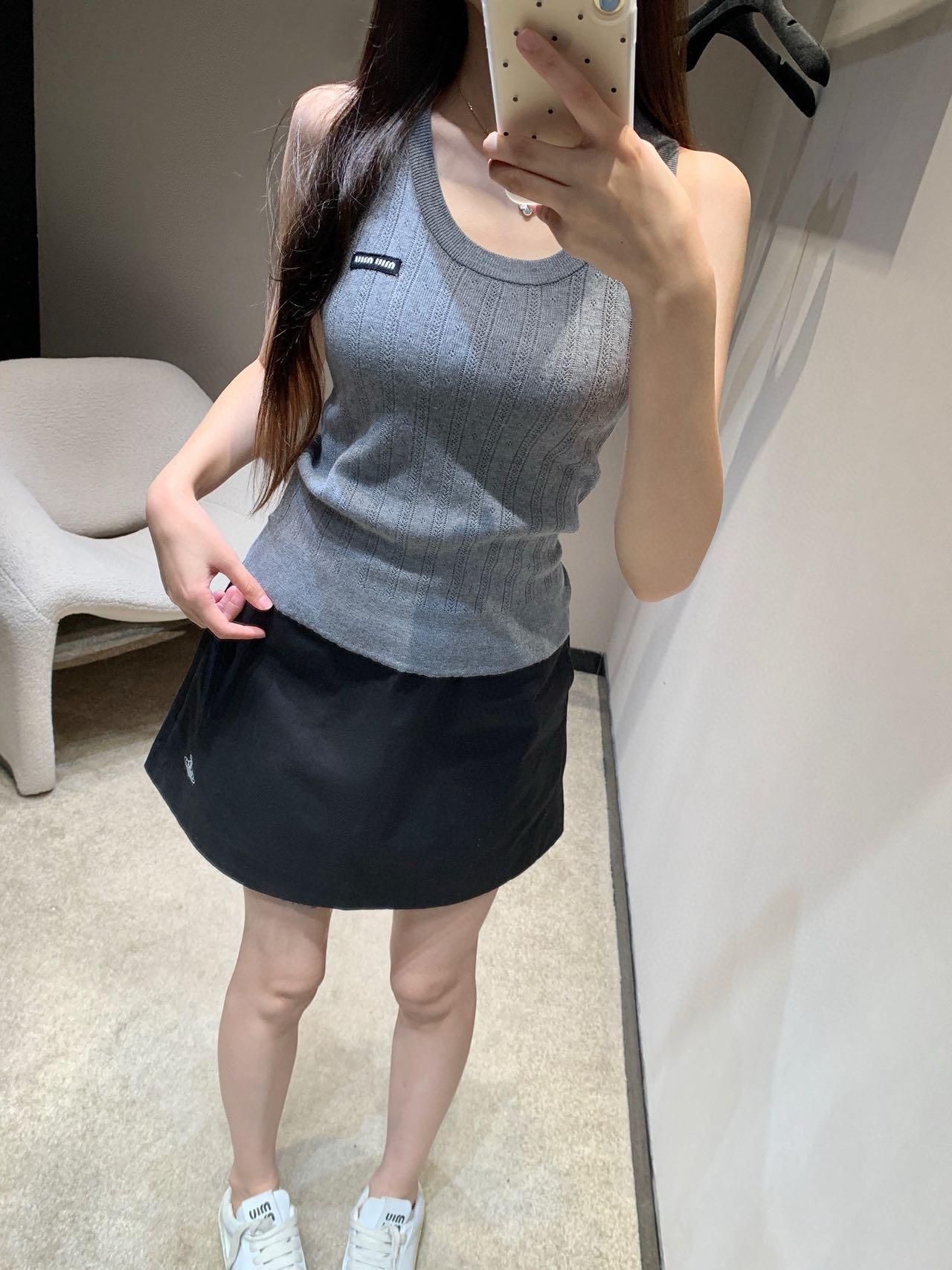 e3c44f6f5b29e60ac0aa9613c7aa05b0.jpg