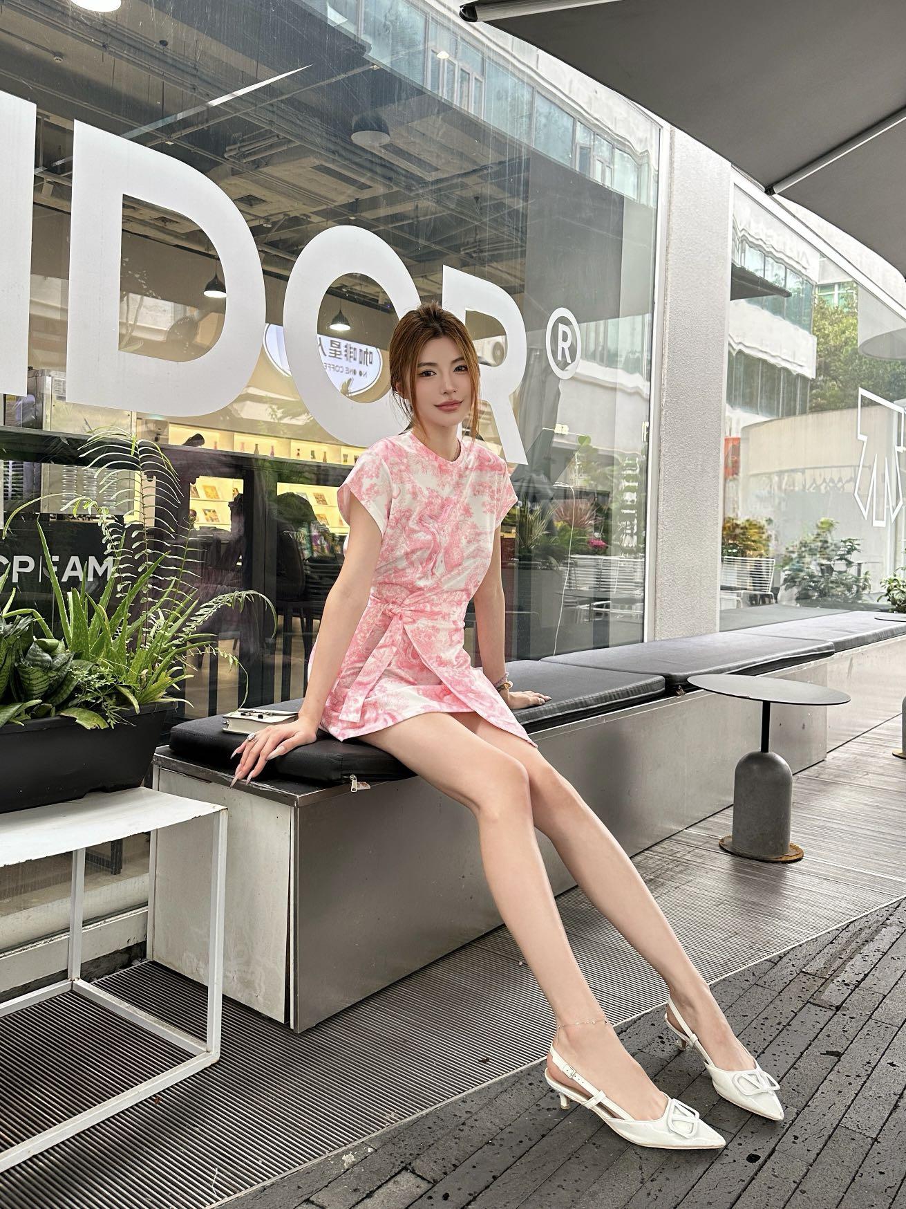 f30d9bd146c72ddbe1a3e32917d7bd86.jpg
