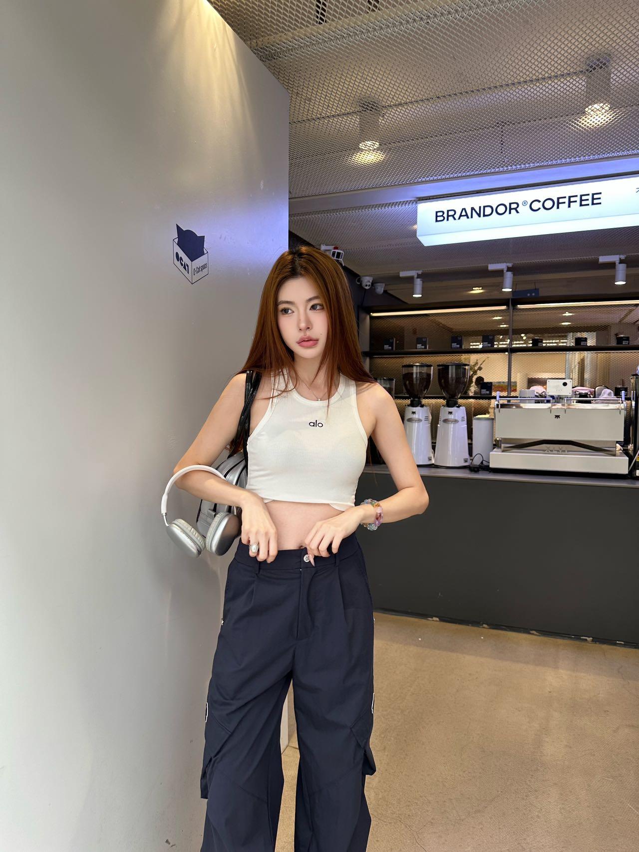 f872a3d7a4f65505ea8d6785a6a25923.jpg