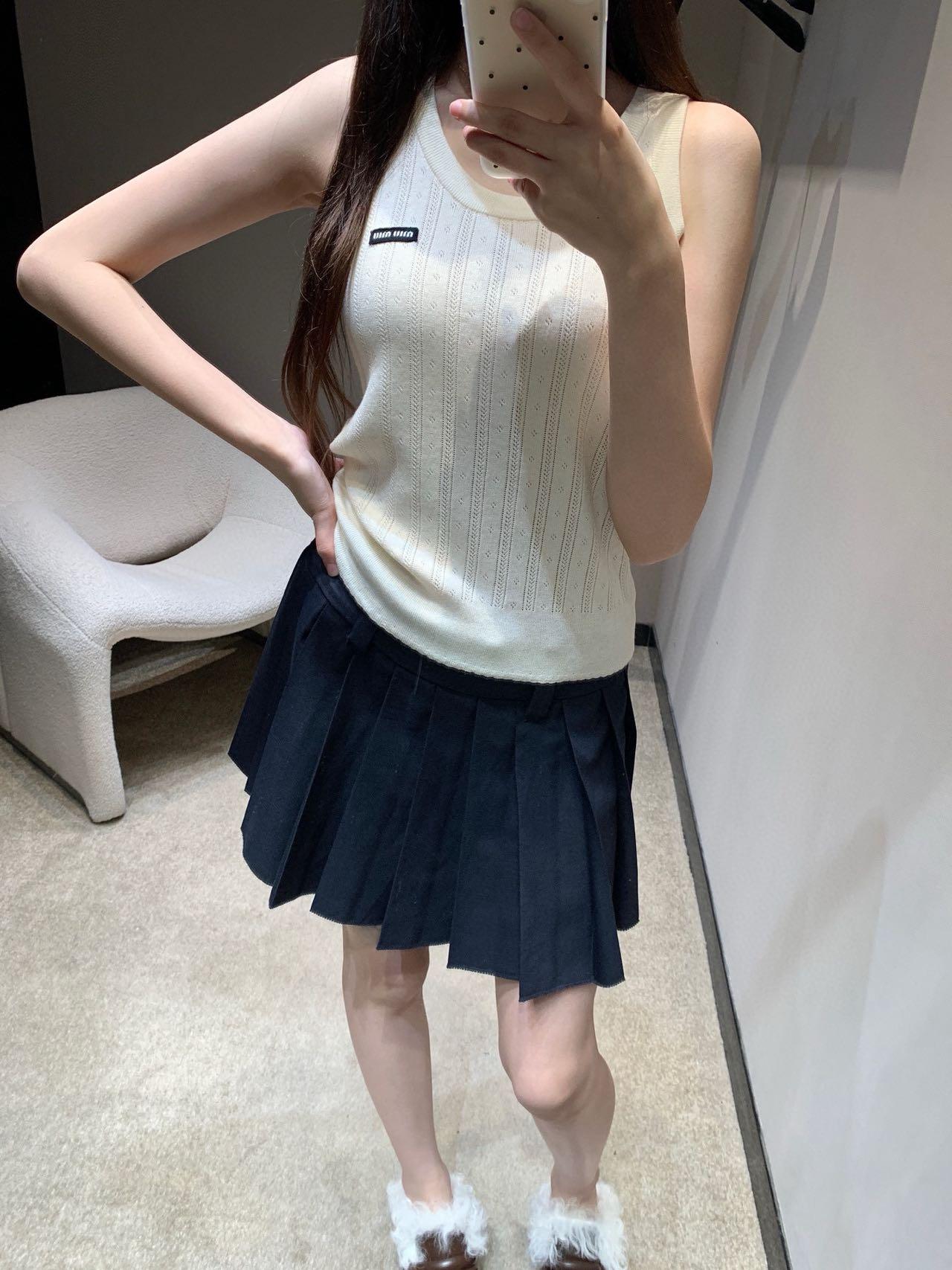 fa3e5cdfac8daac3a6ab4de0386e8d54.jpg