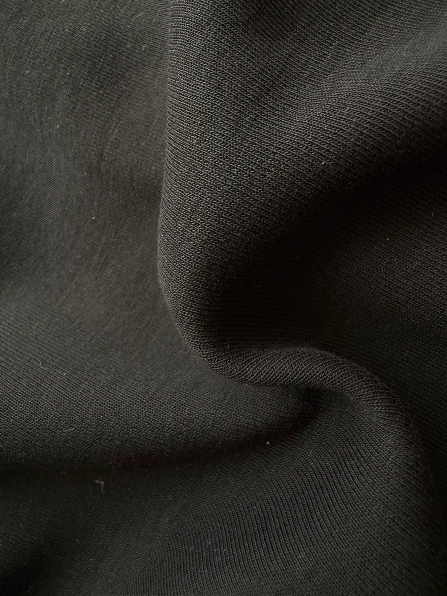35706628819f1703bf73eb0c68e851a2.jpg