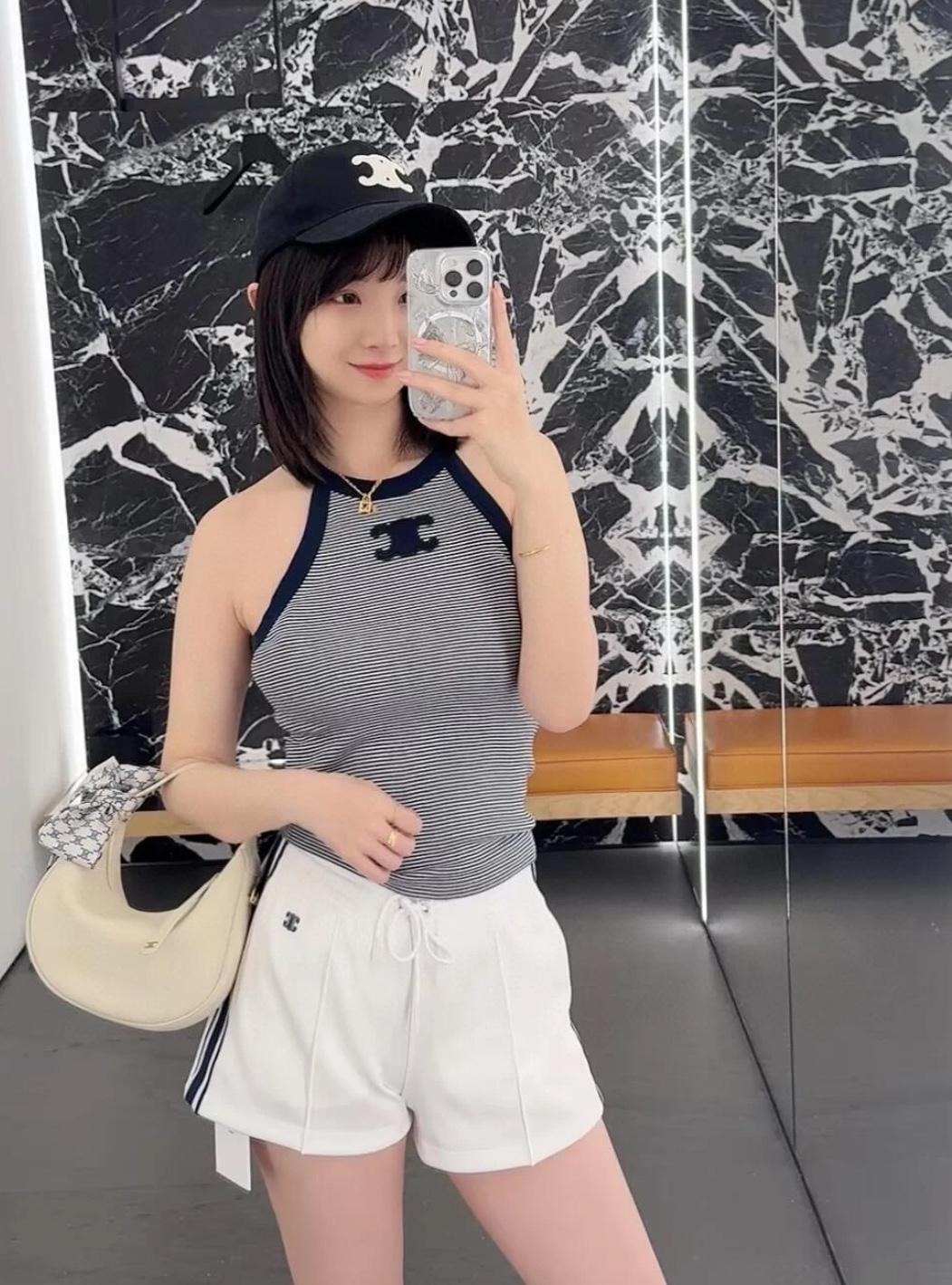 75d2e3785b033f6cdb9adfcbe9196d42.jpg