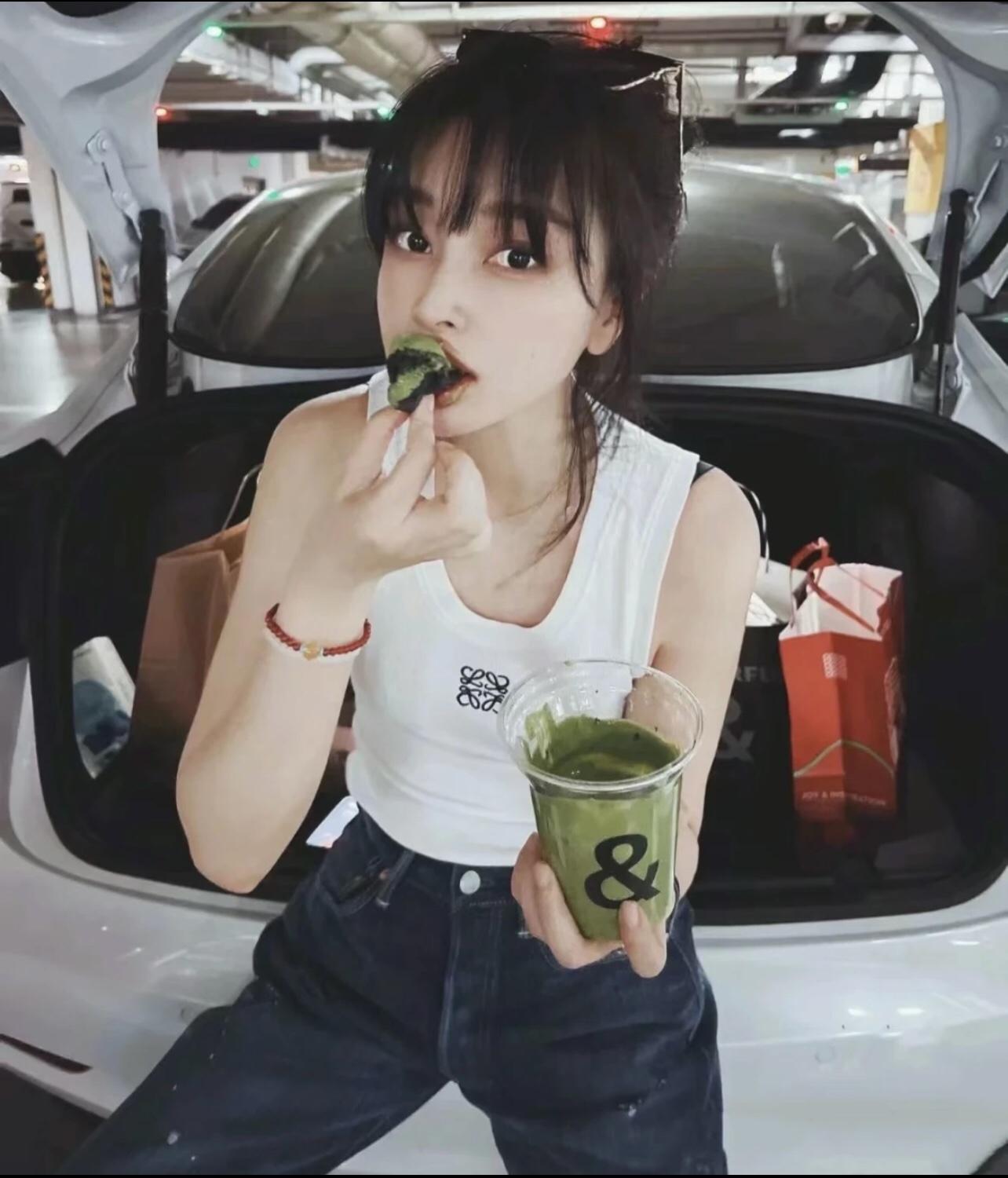 8467a2f1337fb0f9ccb32581fe5c64dc.jpg
