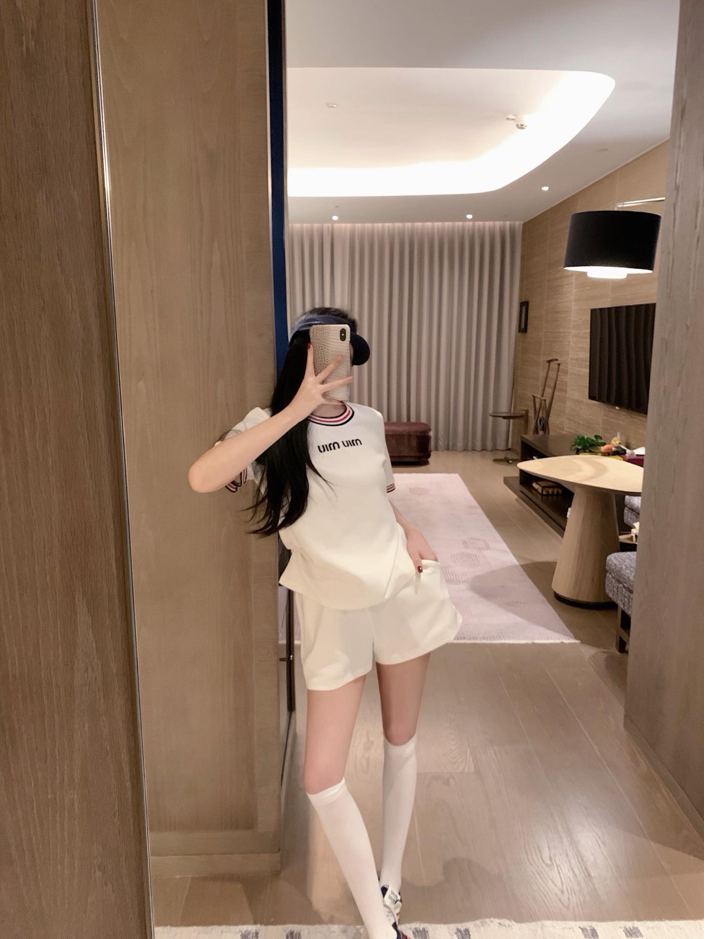 8914e8ac0dde9fd6d41bfb550fa9aed0.jpg