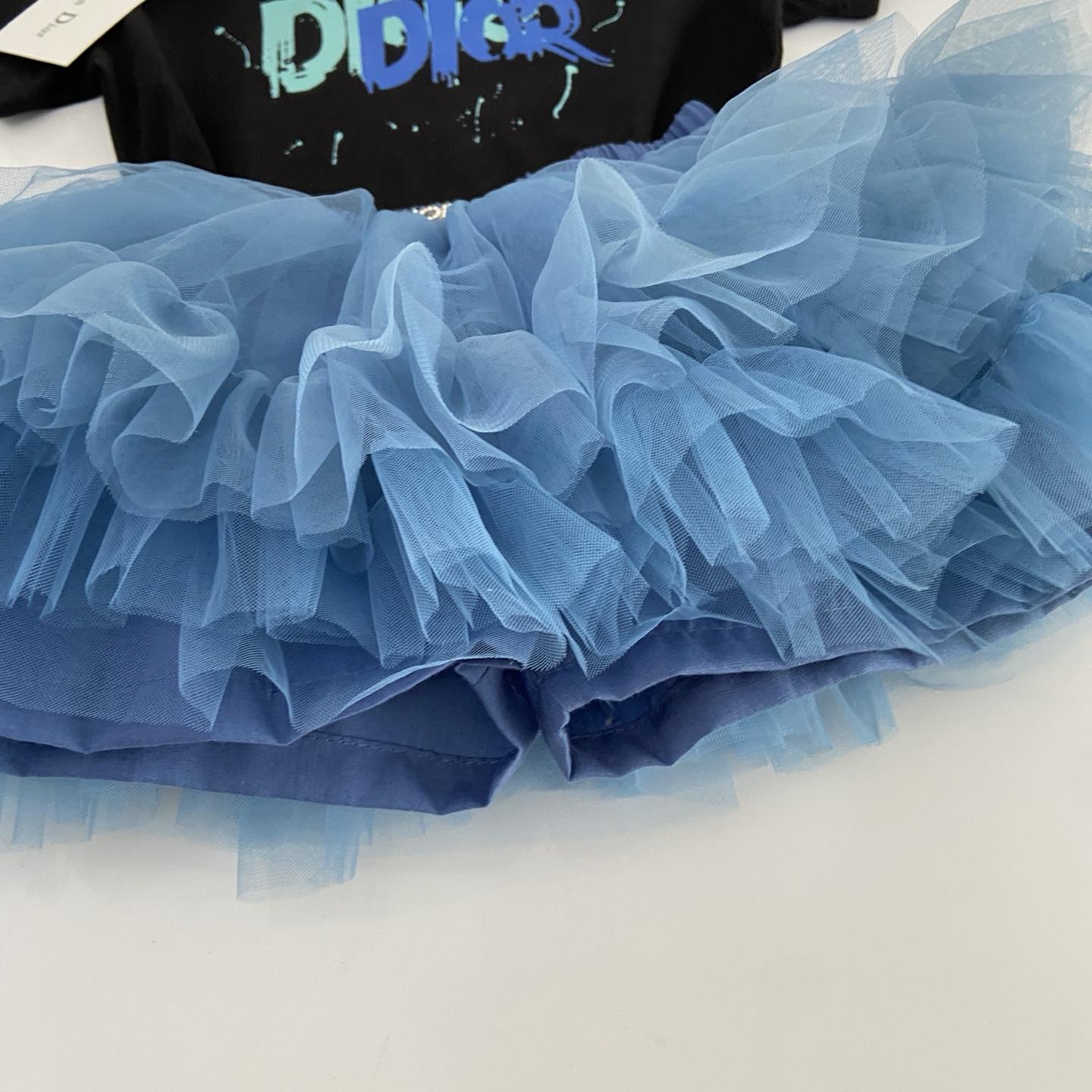 dd35a5b977d0f84a92d7b3ec0d468f50.jpg